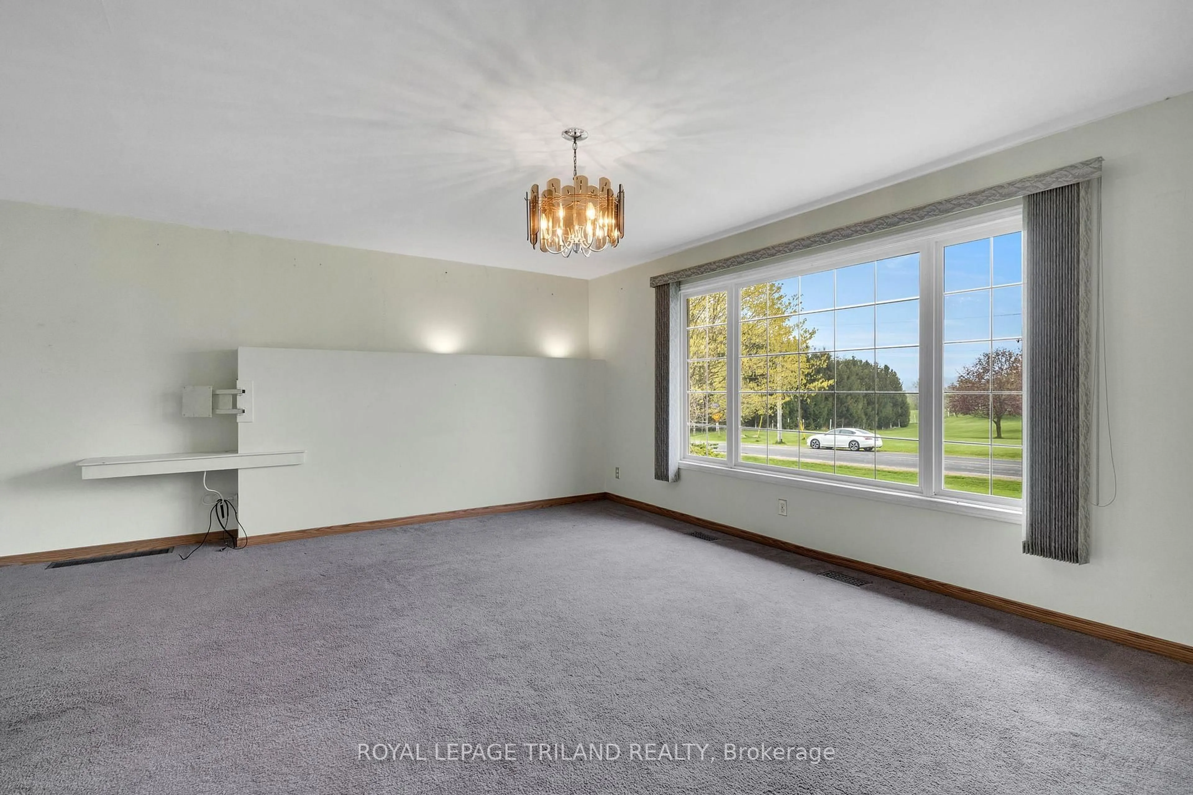 A pic of a room for 47932 College Line, Malahide Ontario N5H 2R6