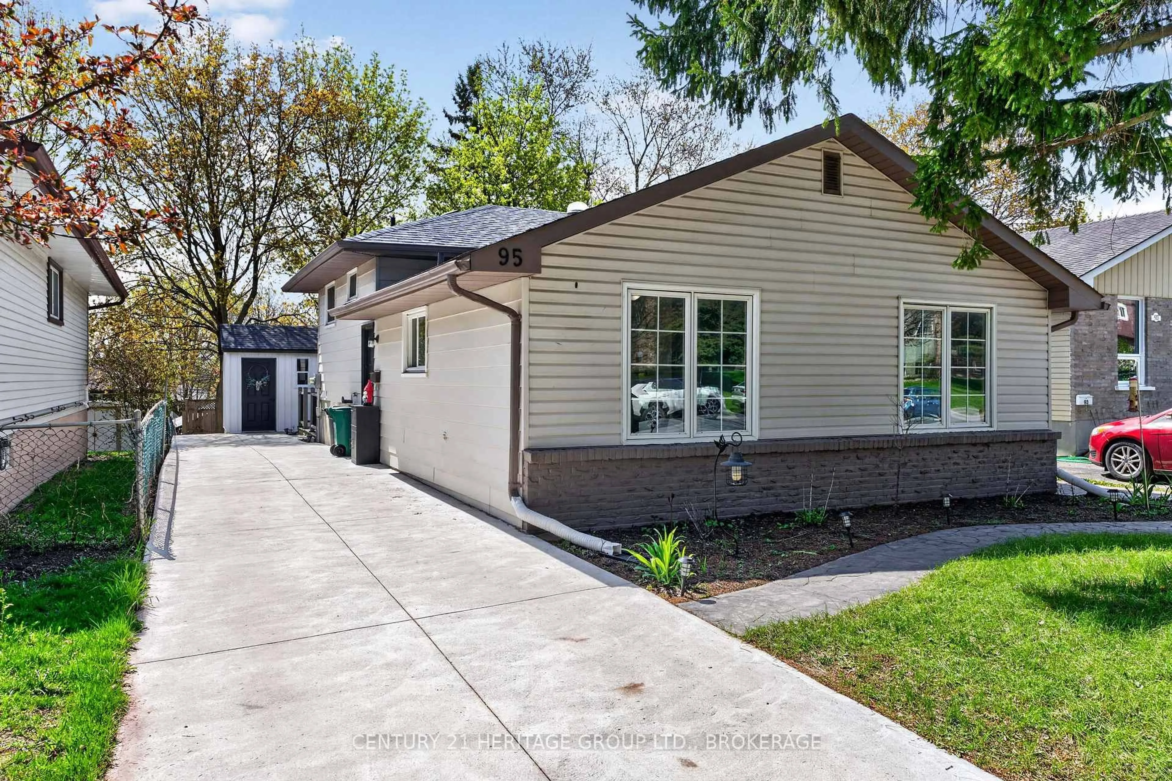 Unknown for 95 Virginia Dr, Kingston Ontario K7K 5Y3