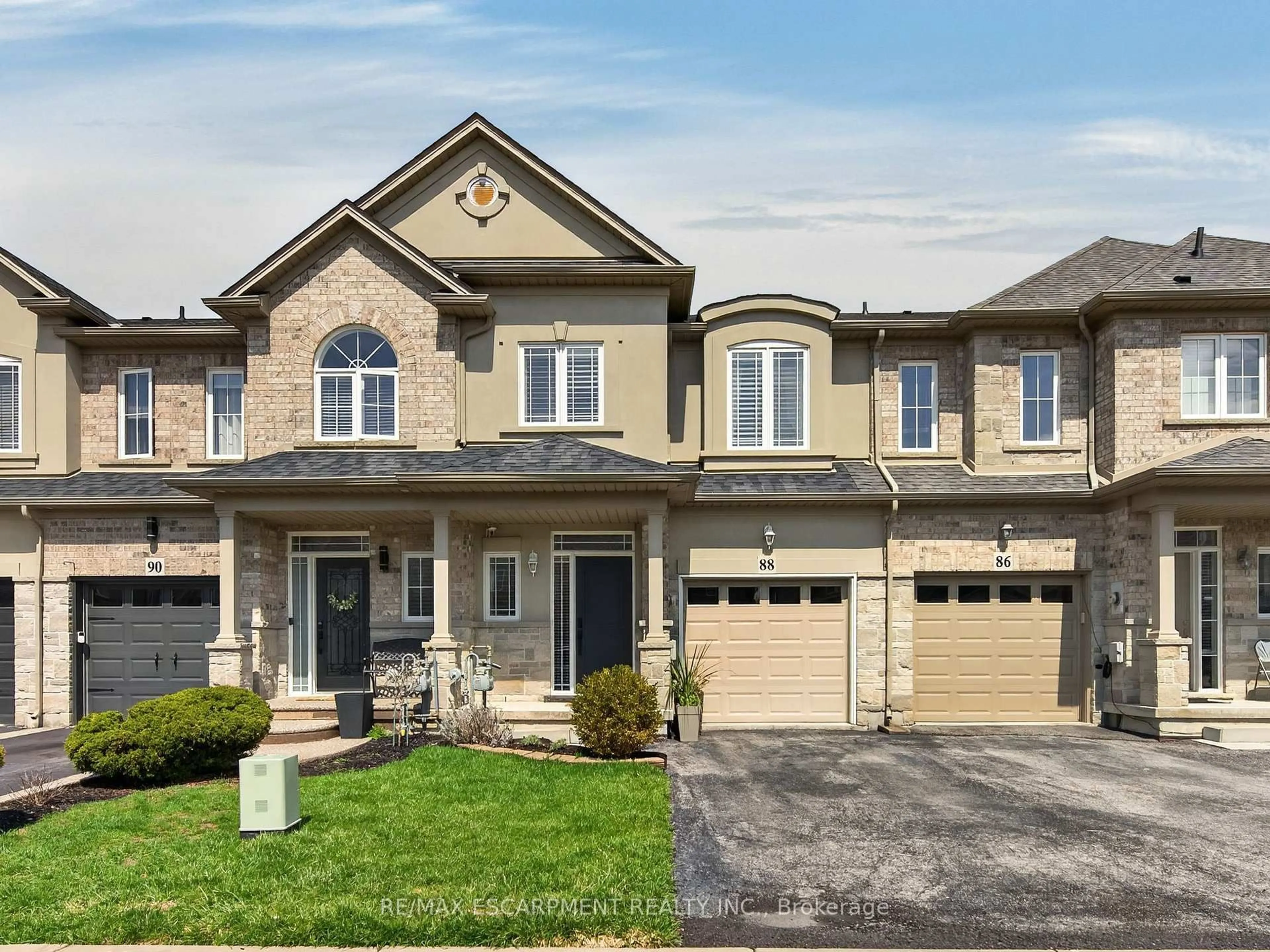 Home with brick exterior material, street for 88 Highgate Dr, Hamilton Ontario L8J 0C2