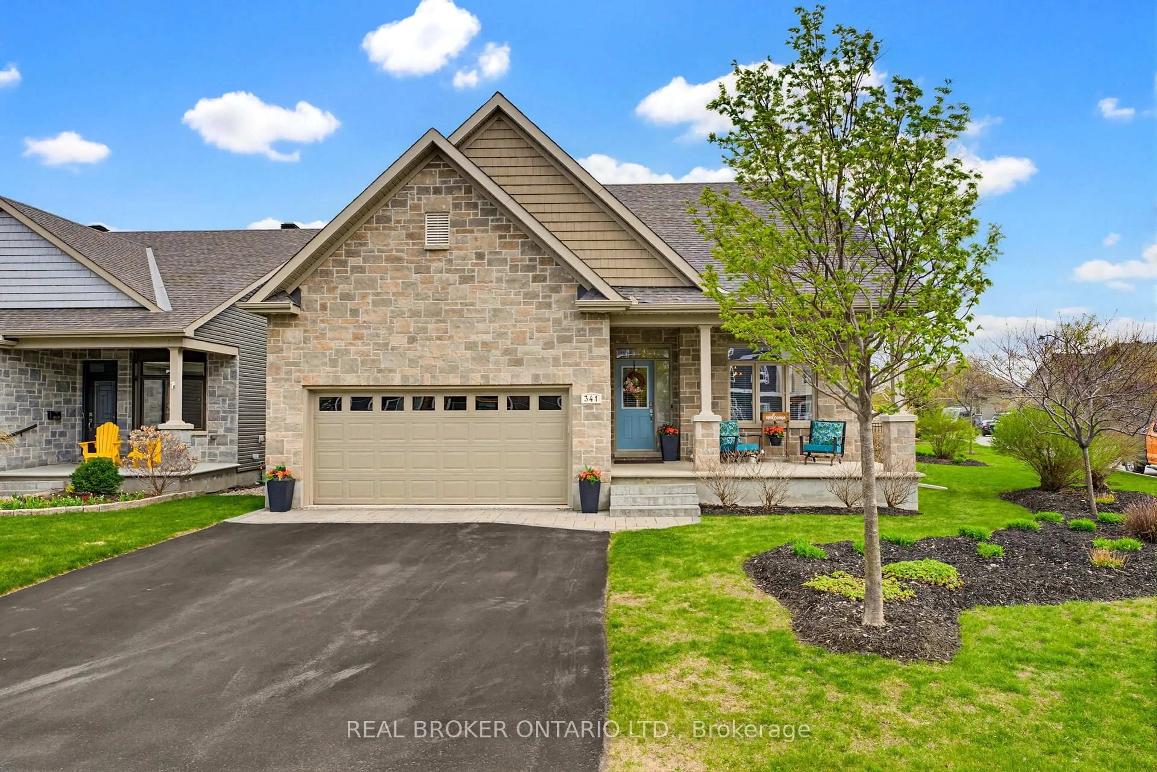 Home with brick exterior material, street for 341 Bobolink Rdge, Ottawa Ontario K2V 0B9