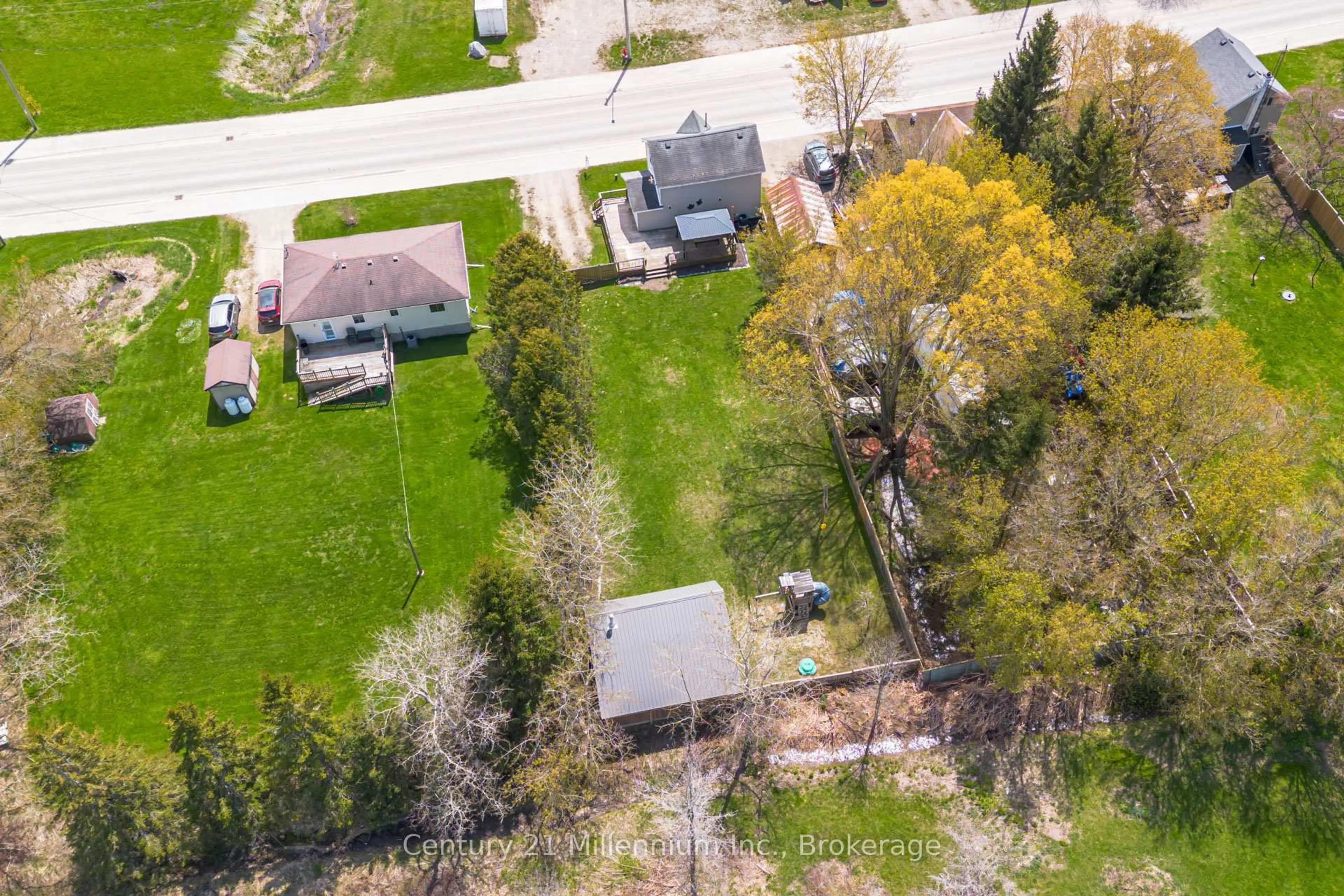 A pic from outside/outdoor area/front of a property/back of a property/a pic from drone, street for 328 BRUCE ROAD 40, Arran-Elderslie Ontario N0H 1L0