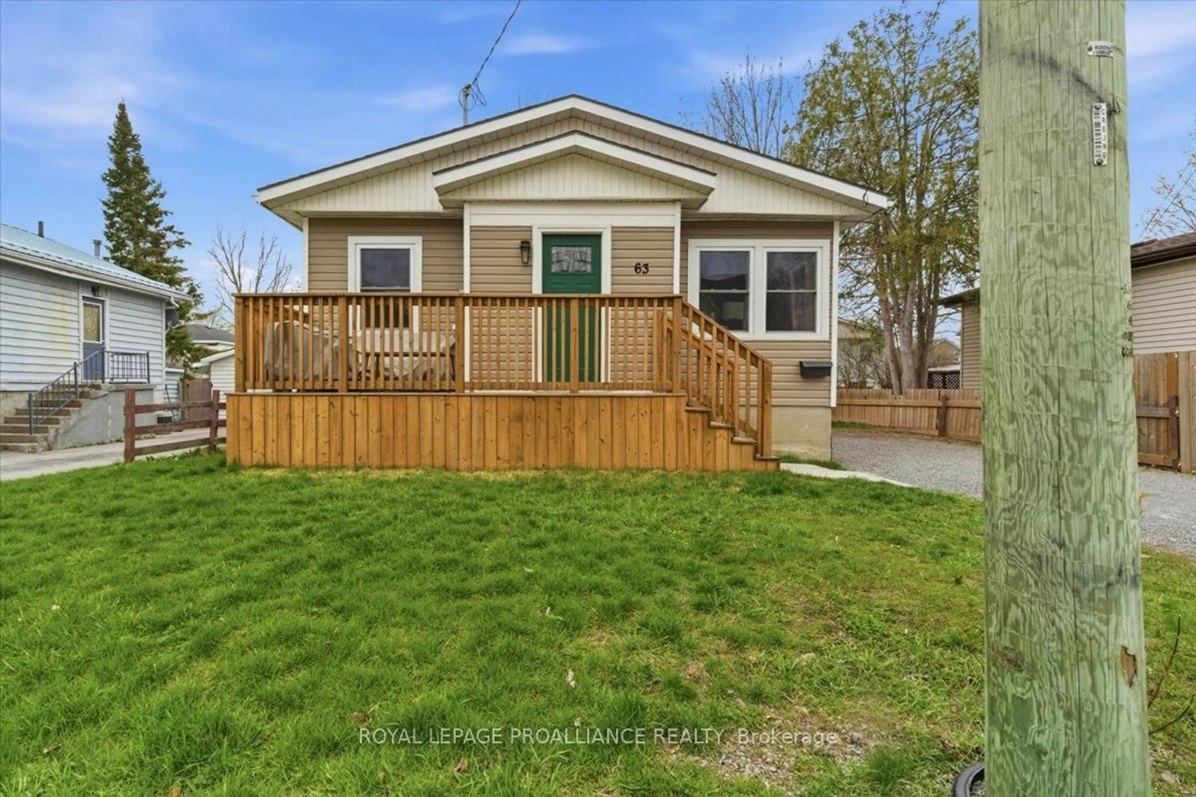 Home with vinyl exterior material, street for 63 Princess St, Quinte West Ontario K8V 1T3