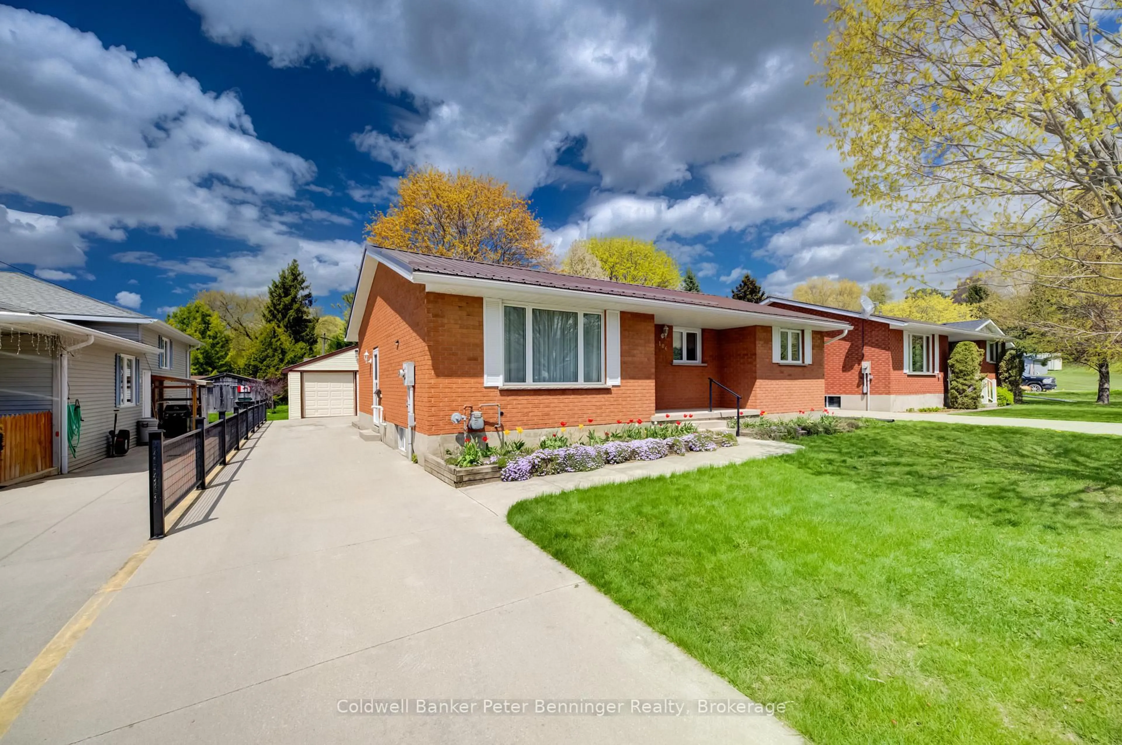 Home with brick exterior material, street for 106 Orange St, Brockton Ontario N0G 2V0