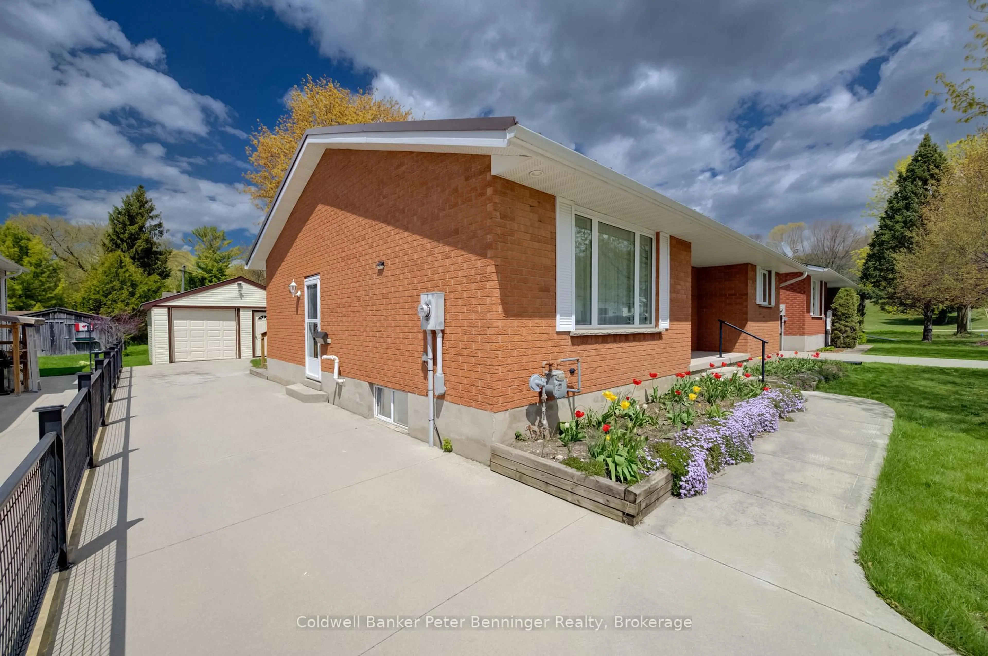 Home with brick exterior material, street for 106 Orange St, Brockton Ontario N0G 2V0