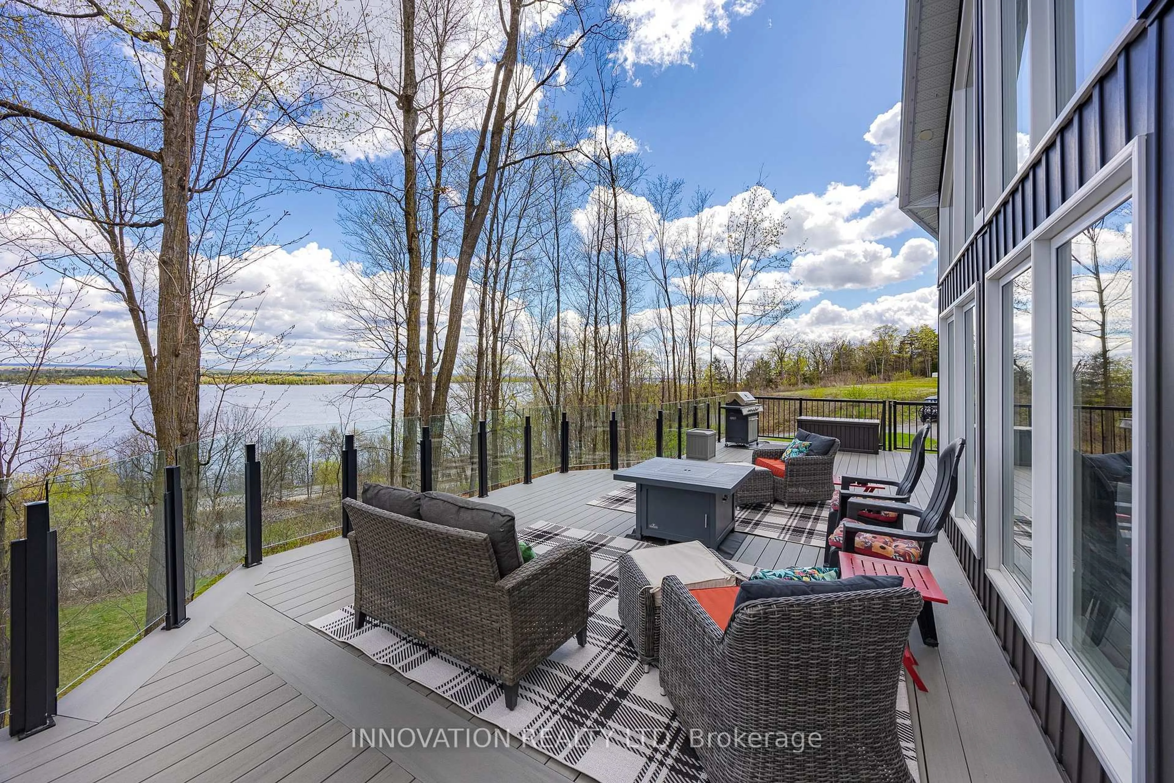 Patio, water/lake/river/ocean view for 731 Usborne St, Braeside Ontario K0A 1G0