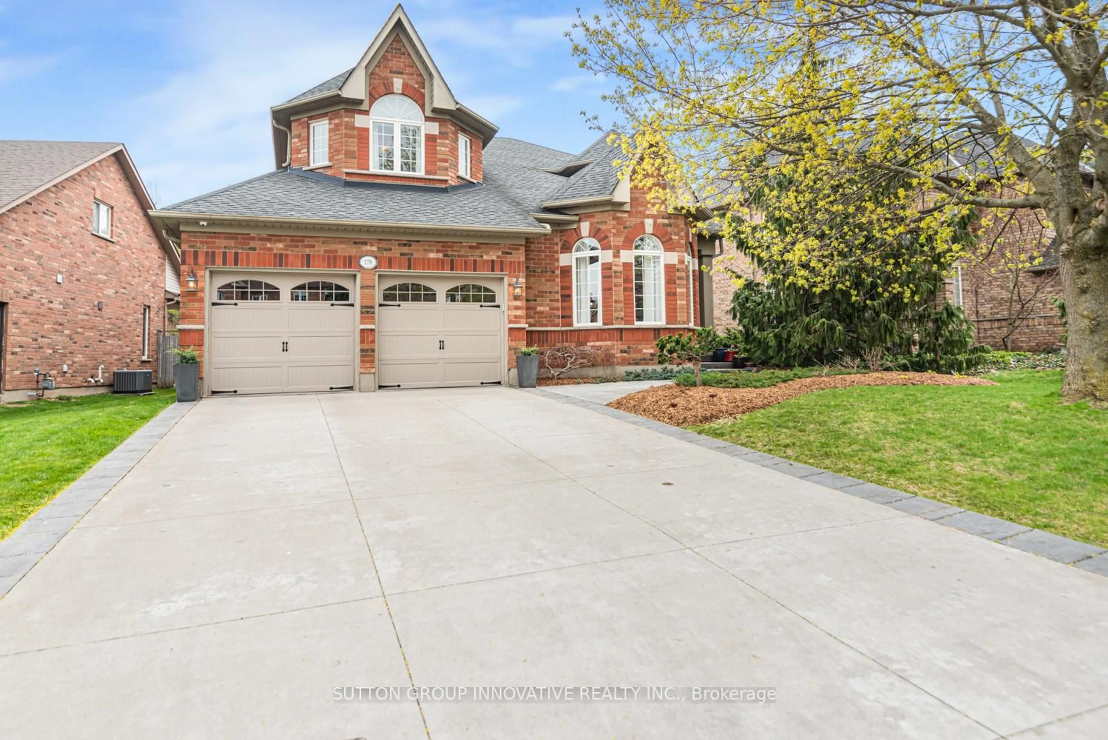 Home with brick exterior material, street for 178 Valmont Crt, Hamilton Ontario L9G 5A1