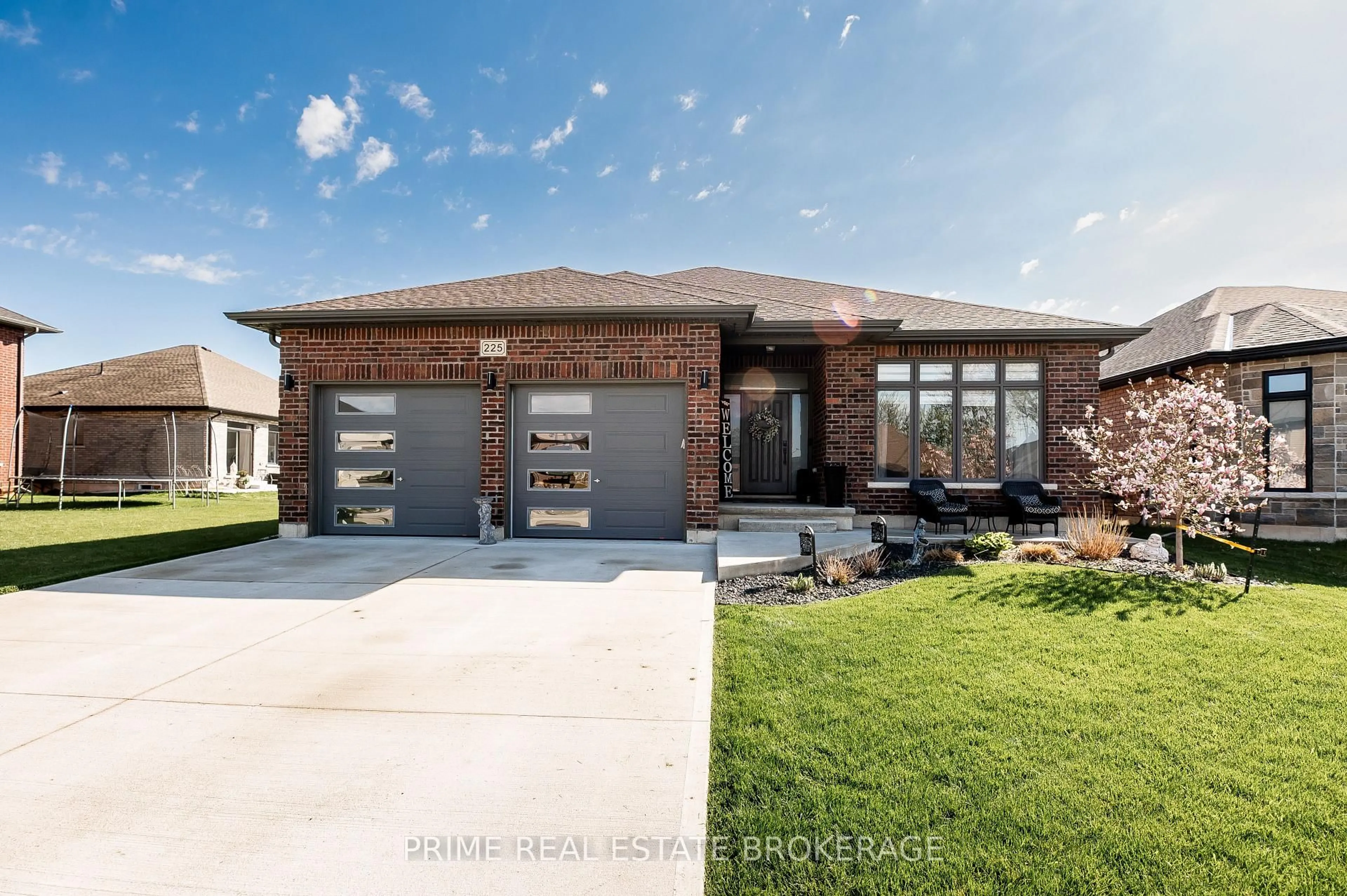 Home with brick exterior material, street for 225 Leitch St, Dutton/Dunwich Ontario N0L 1J0