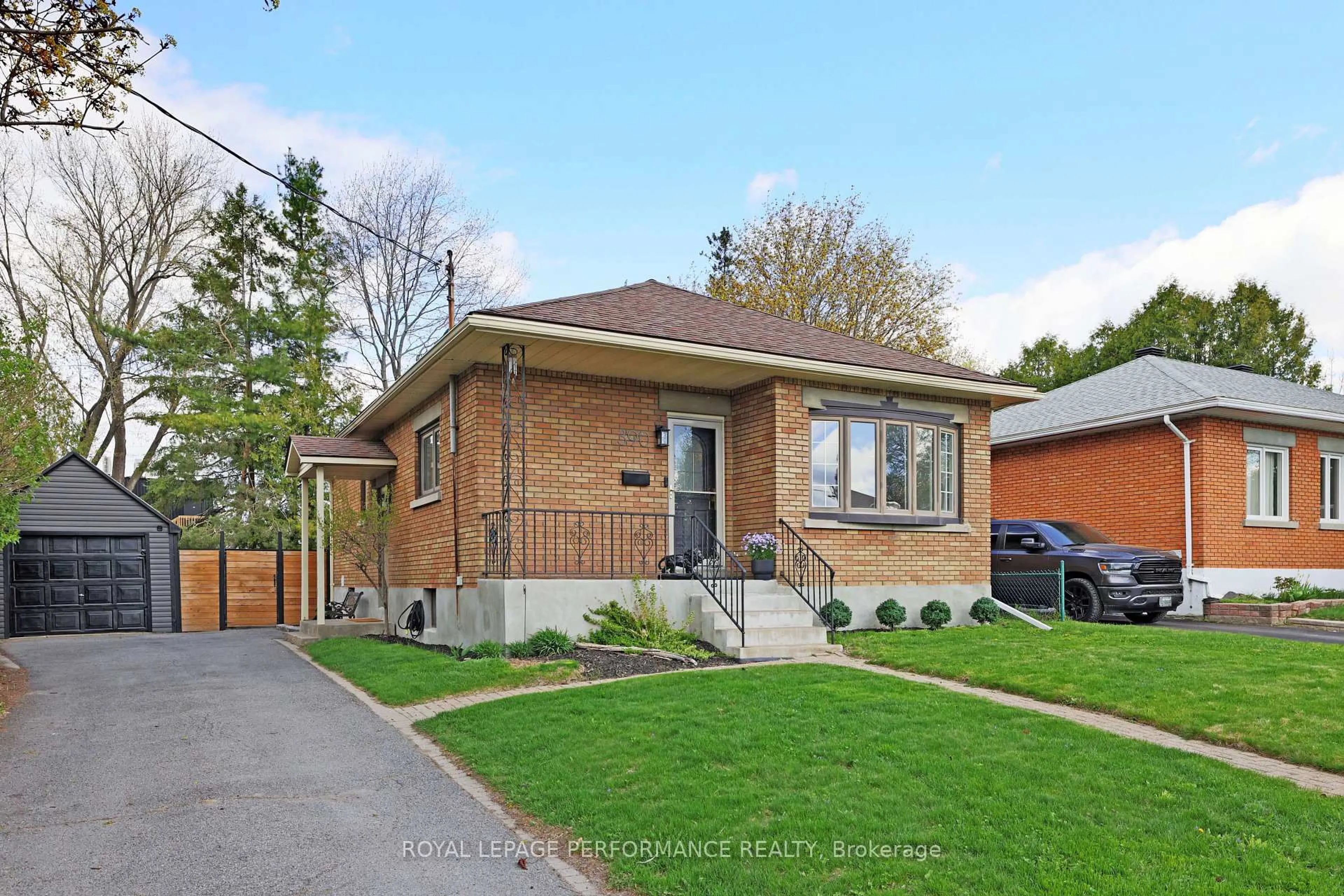 Home with brick exterior material, street for 390 Maria Goretti Circ, Ottawa Ontario K1L 6S4