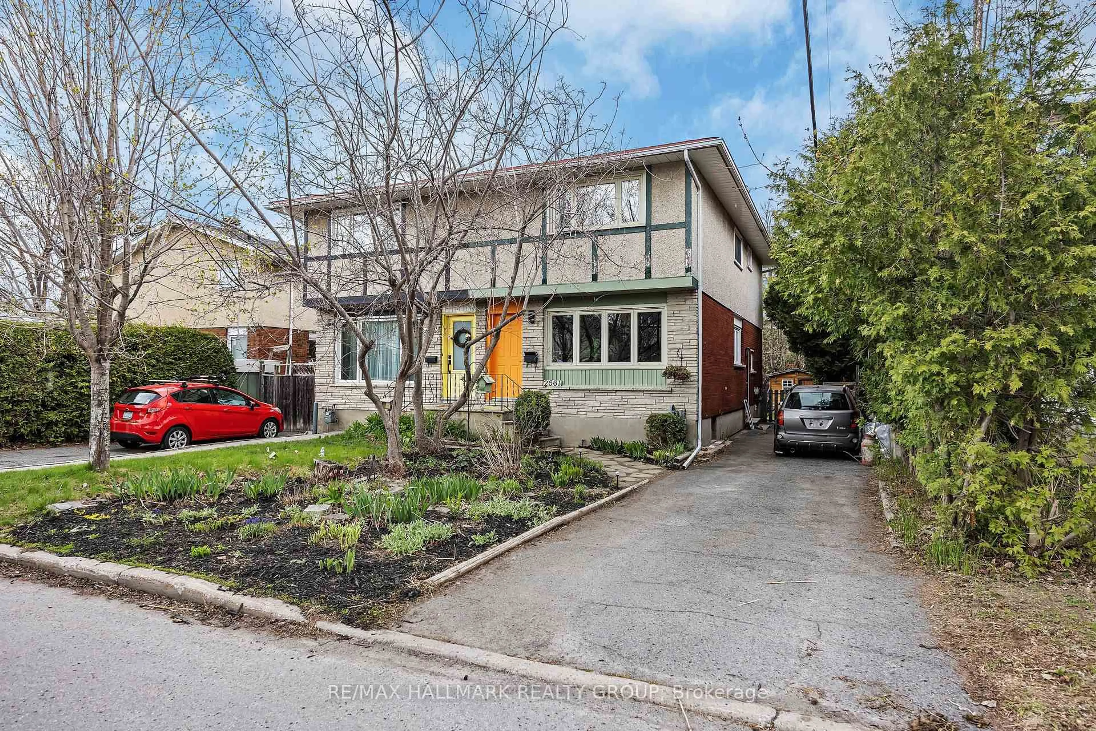 Home with brick exterior material, street for 2661 Conn St, Ottawa Ontario K2B 7C4