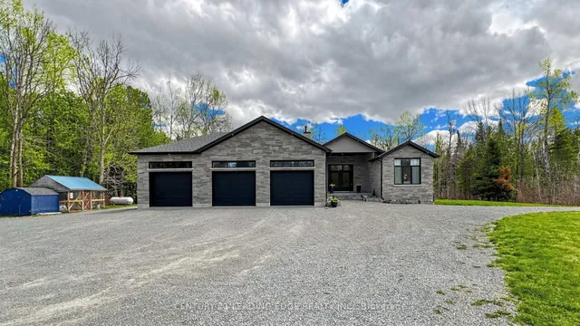 99 Kagawong Rd, Kawartha Lakes 2