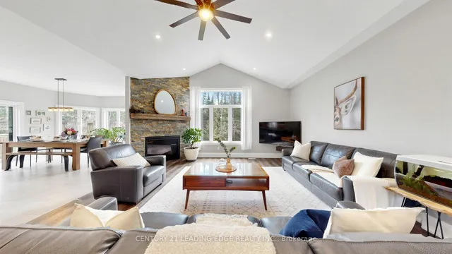 99 Kagawong Rd, Kawartha Lakes 5