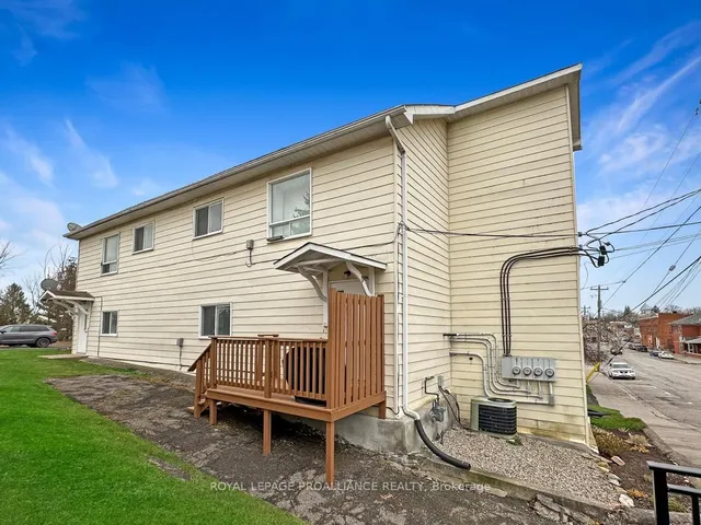 91 St. Lawrence St, Madoc 3