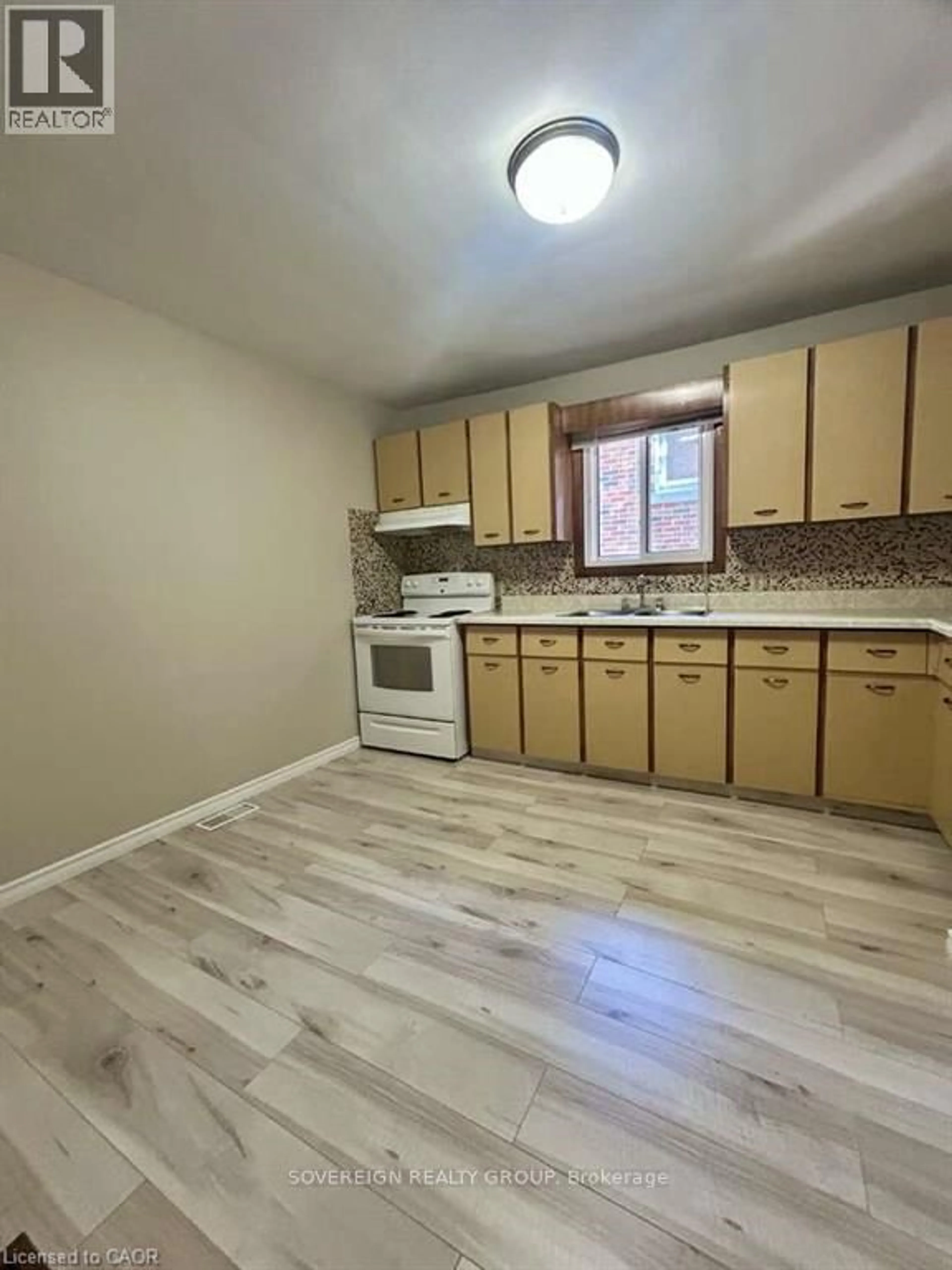 A pic of a room for 740 Charlotte St, Greater Sudbury Ontario P3E 4C3
