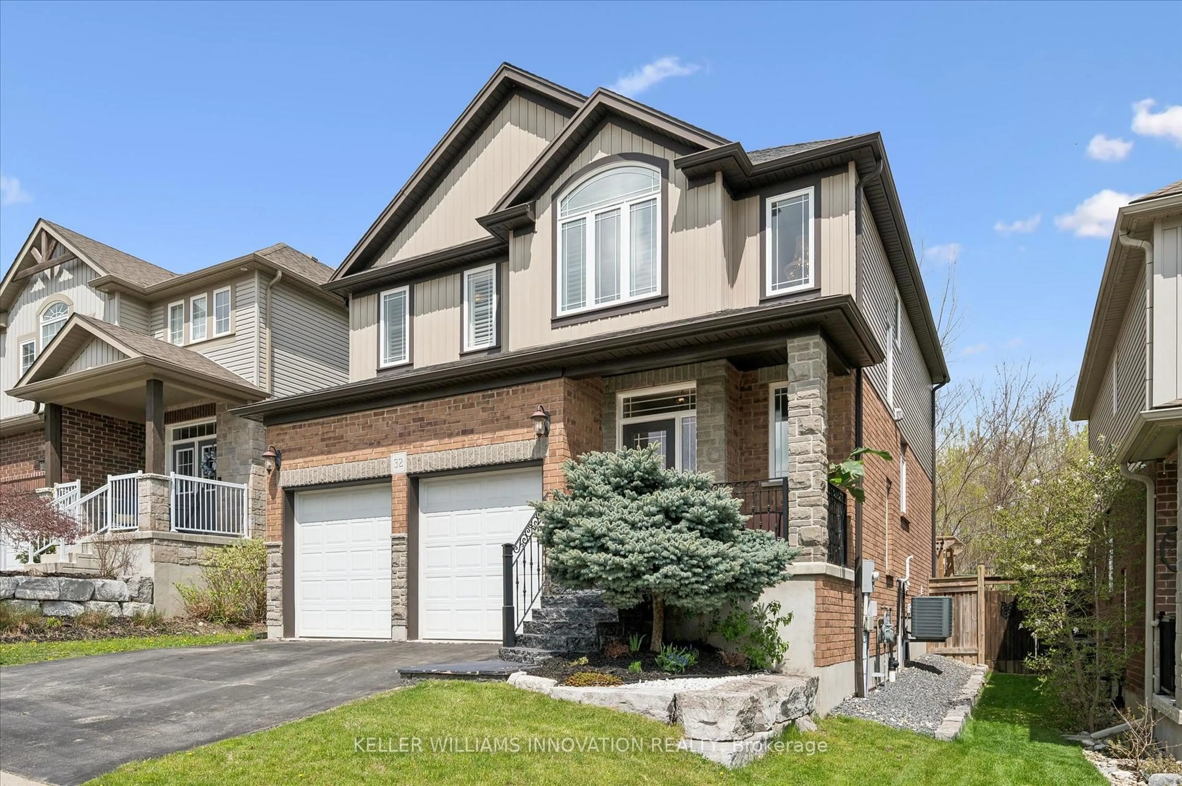 Home with brick exterior material, street for 32 Gouda Pl, Cambridge Ontario N1P 0B1