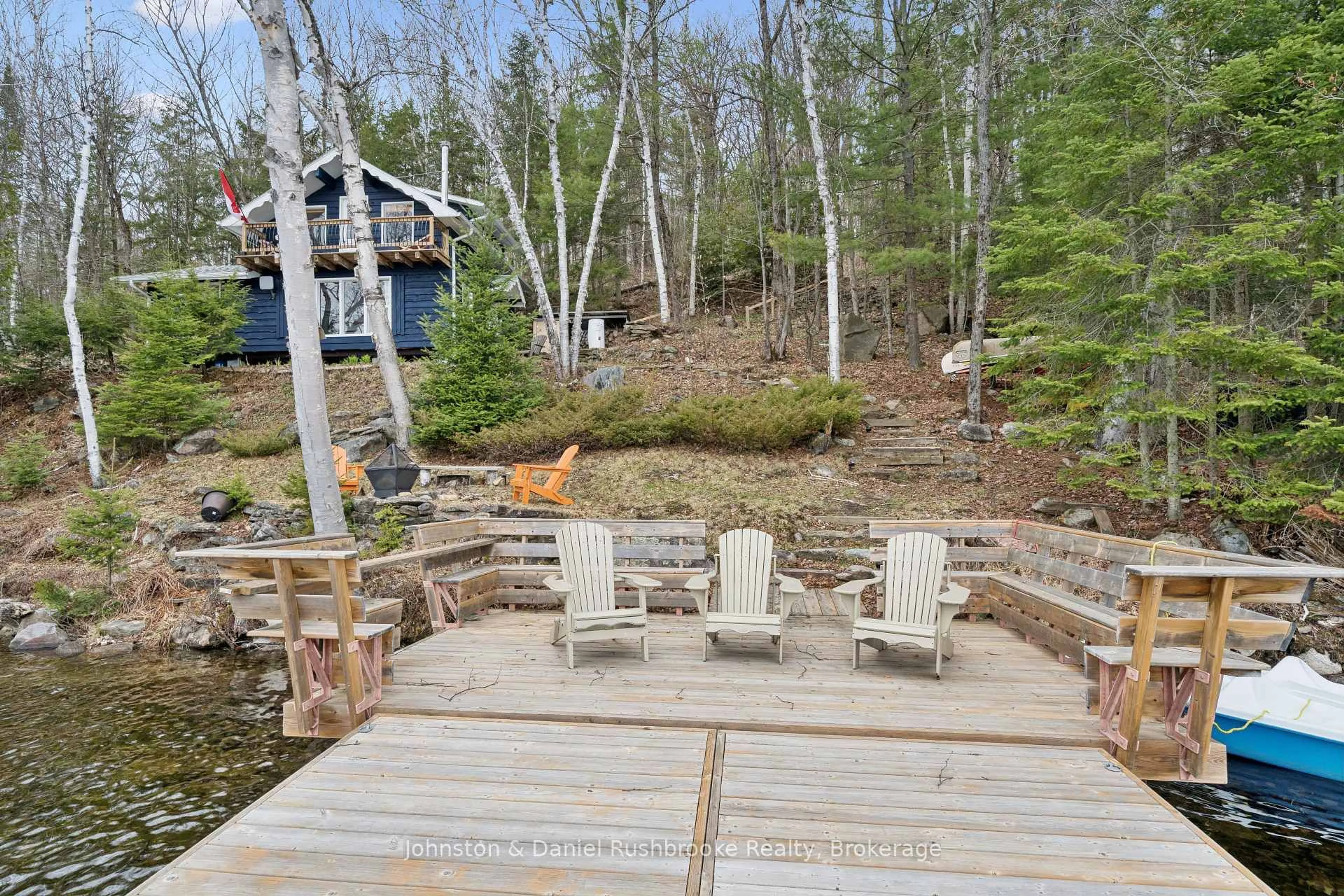 Patio, water/lake/river/ocean view for 29 Ena Dr, Huntsville Ontario P1H 2J4