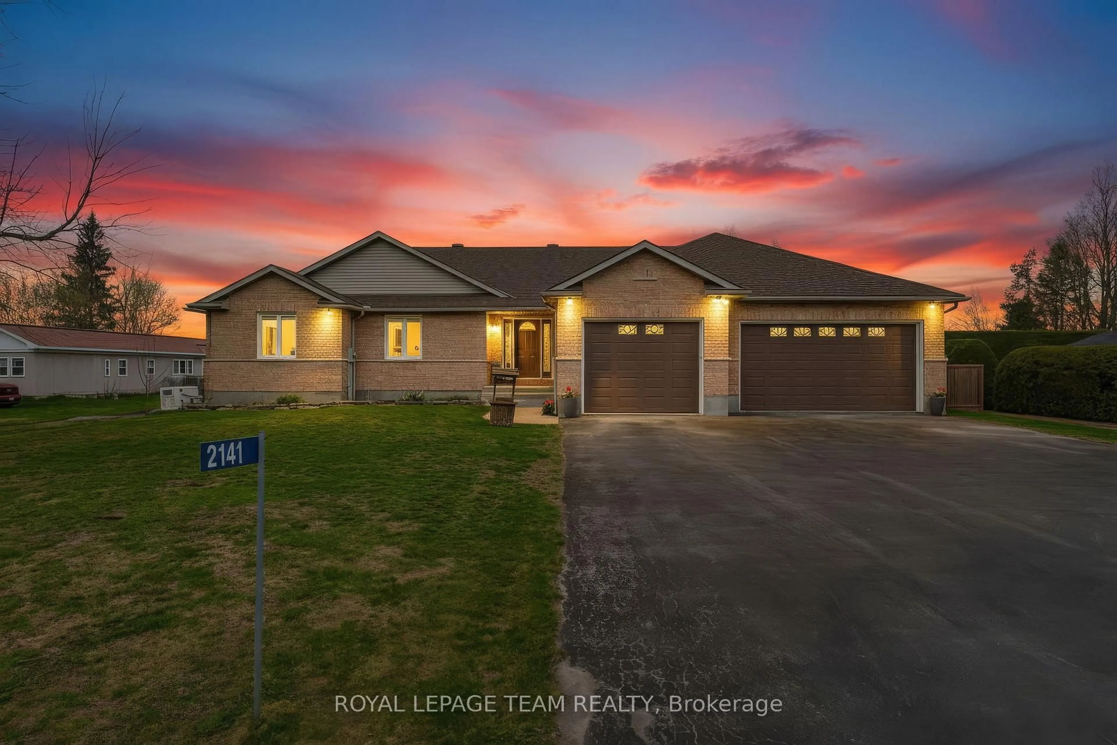 A pic from outside/outdoor area/front of a property/back of a property/a pic from drone, street for 2141 River Rd, North Grenville Ontario K0G 1J0