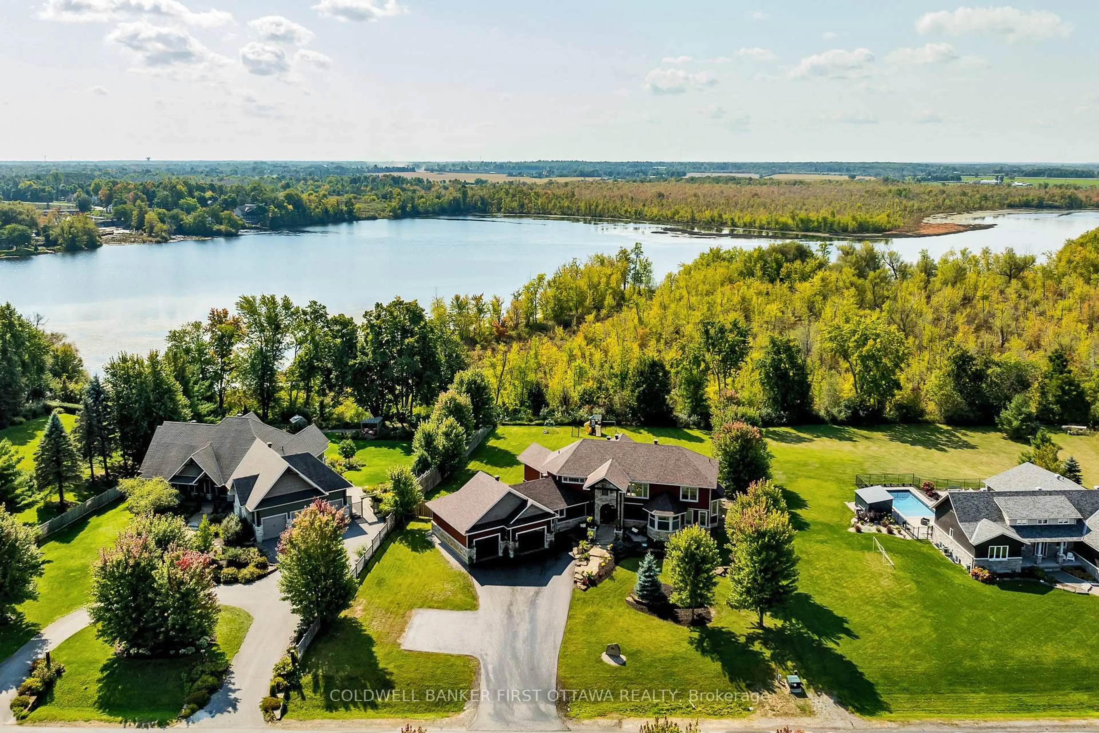 A pic from outside/outdoor area/front of a property/back of a property/a pic from drone, water/lake/river/ocean view for 225 HILLCREST Dr, Almonte Ontario K0A 1A0