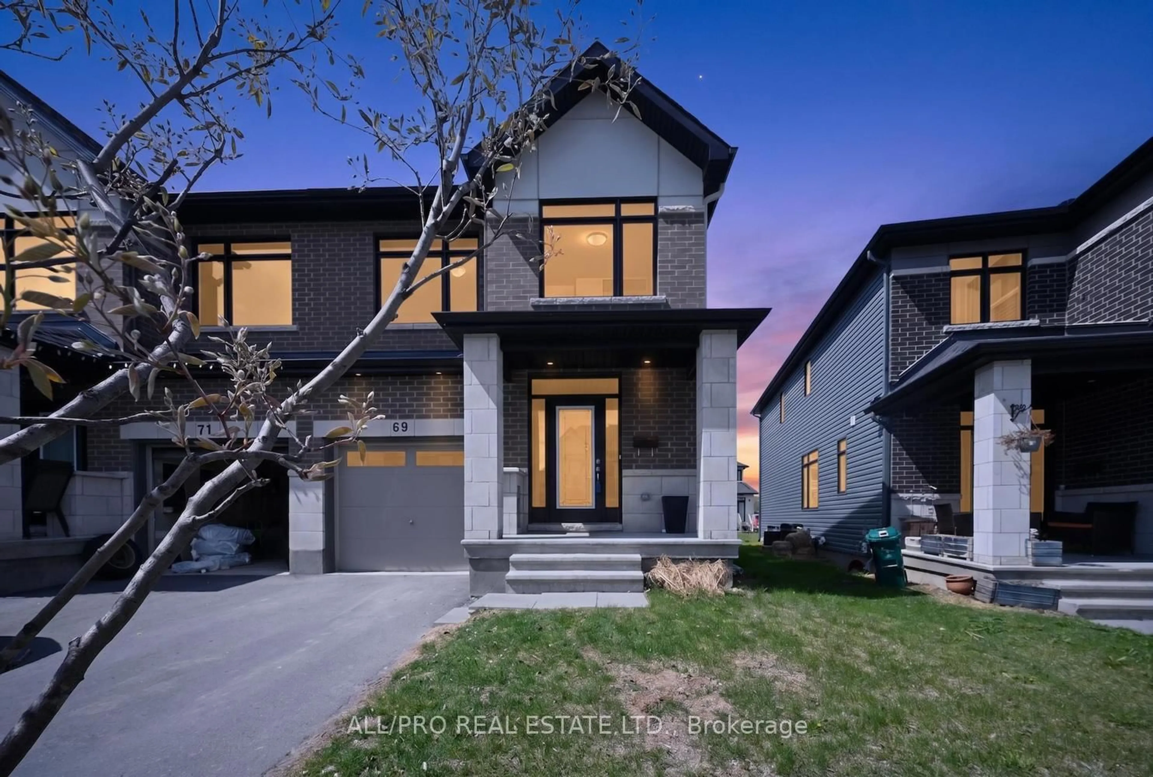 Home with brick exterior material, street for 69 Heirloom St, Ottawa Ontario K4M 0K9