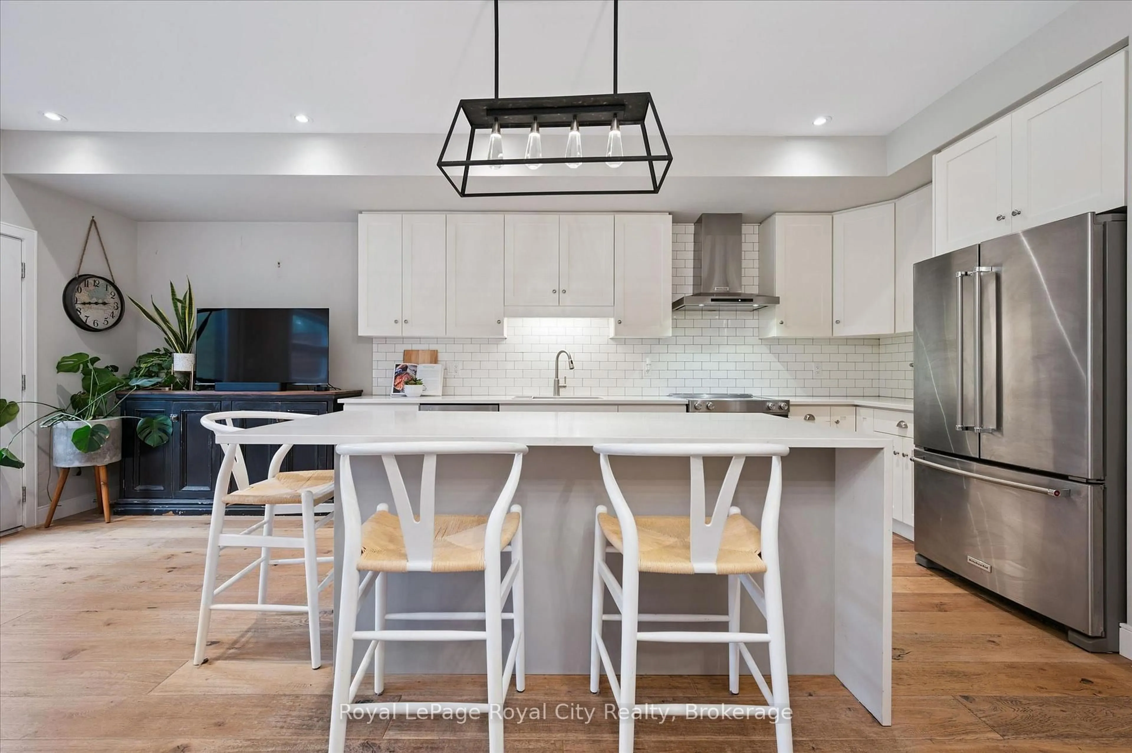 Open concept kitchen, ceramic/tile floor for 60 Arkell Rd #83, Guelph Ontario N1L 0N8