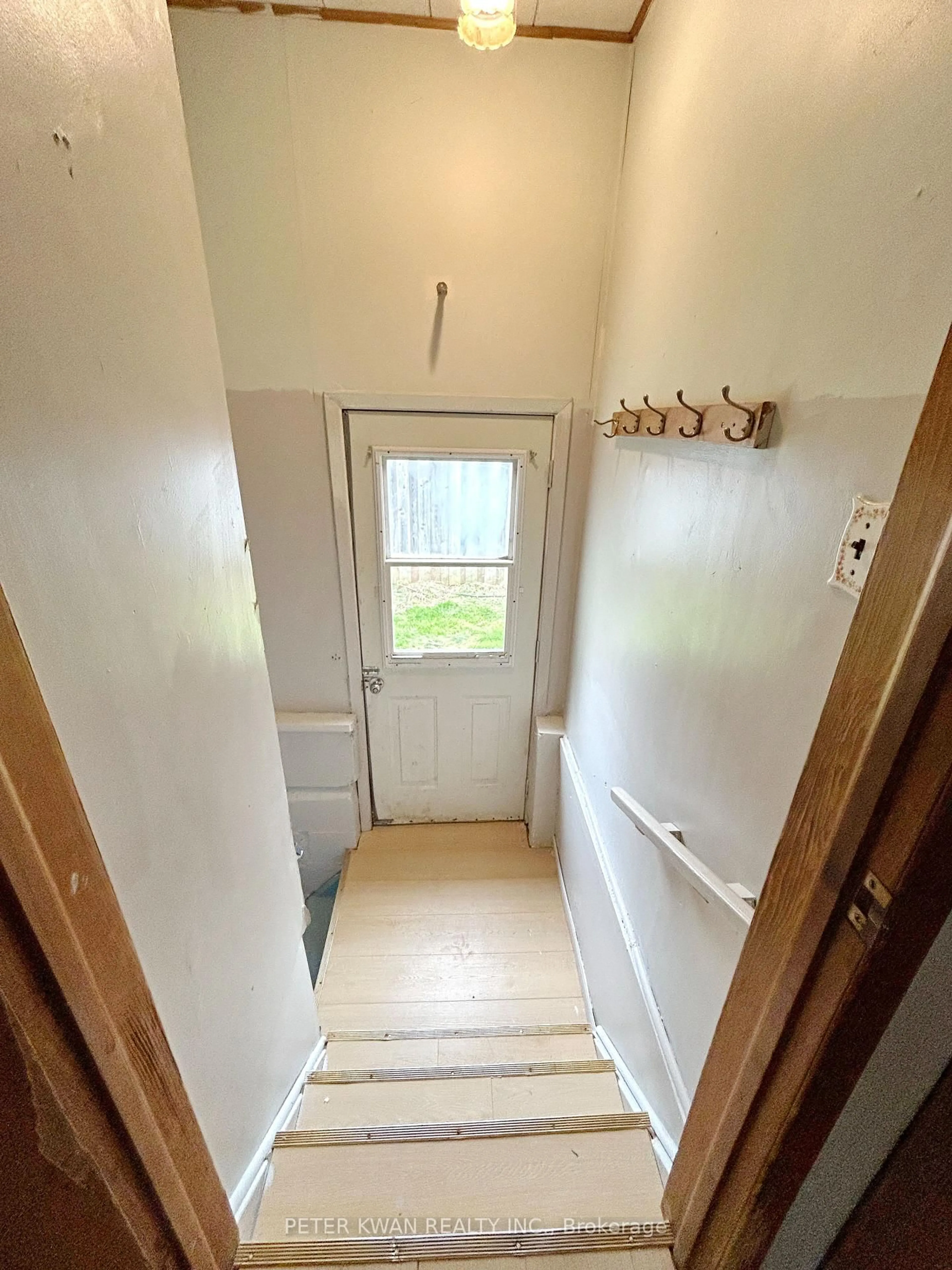 A pic of a room for 4977 John St, Lincoln Ontario L0R 1B6
