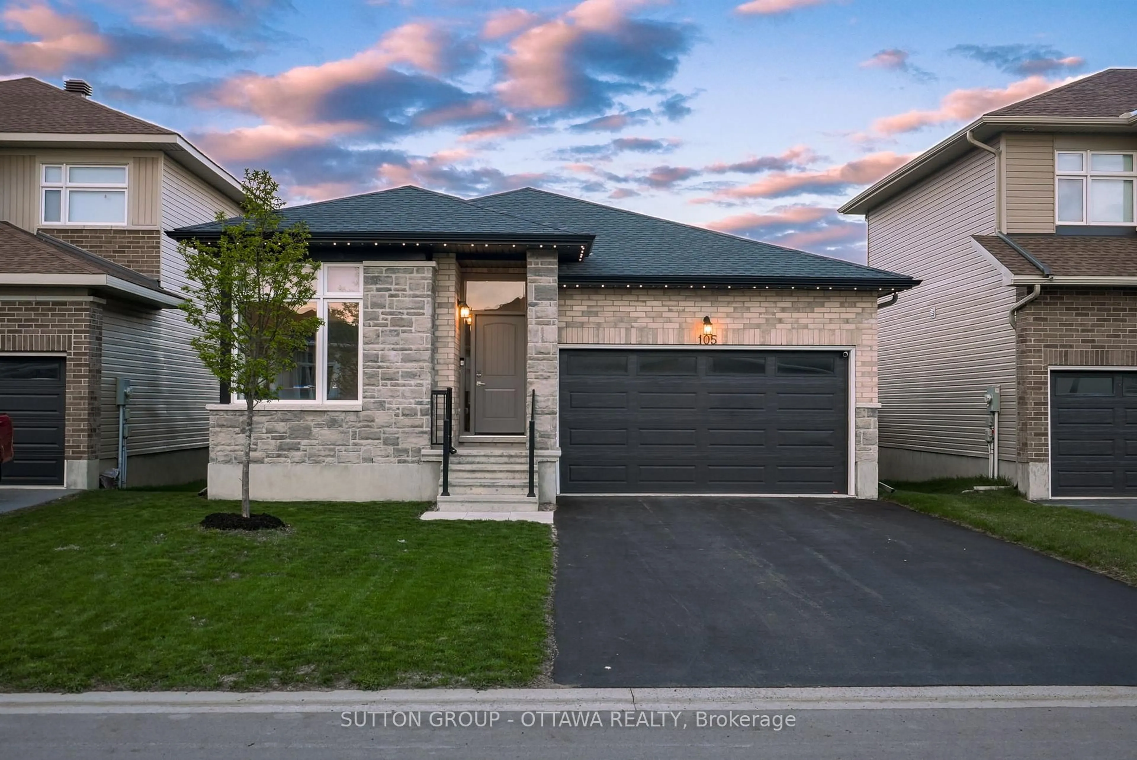 Home with brick exterior material, street for 105 Dunlop Rd, Carleton Place Ontario K7C 0R8