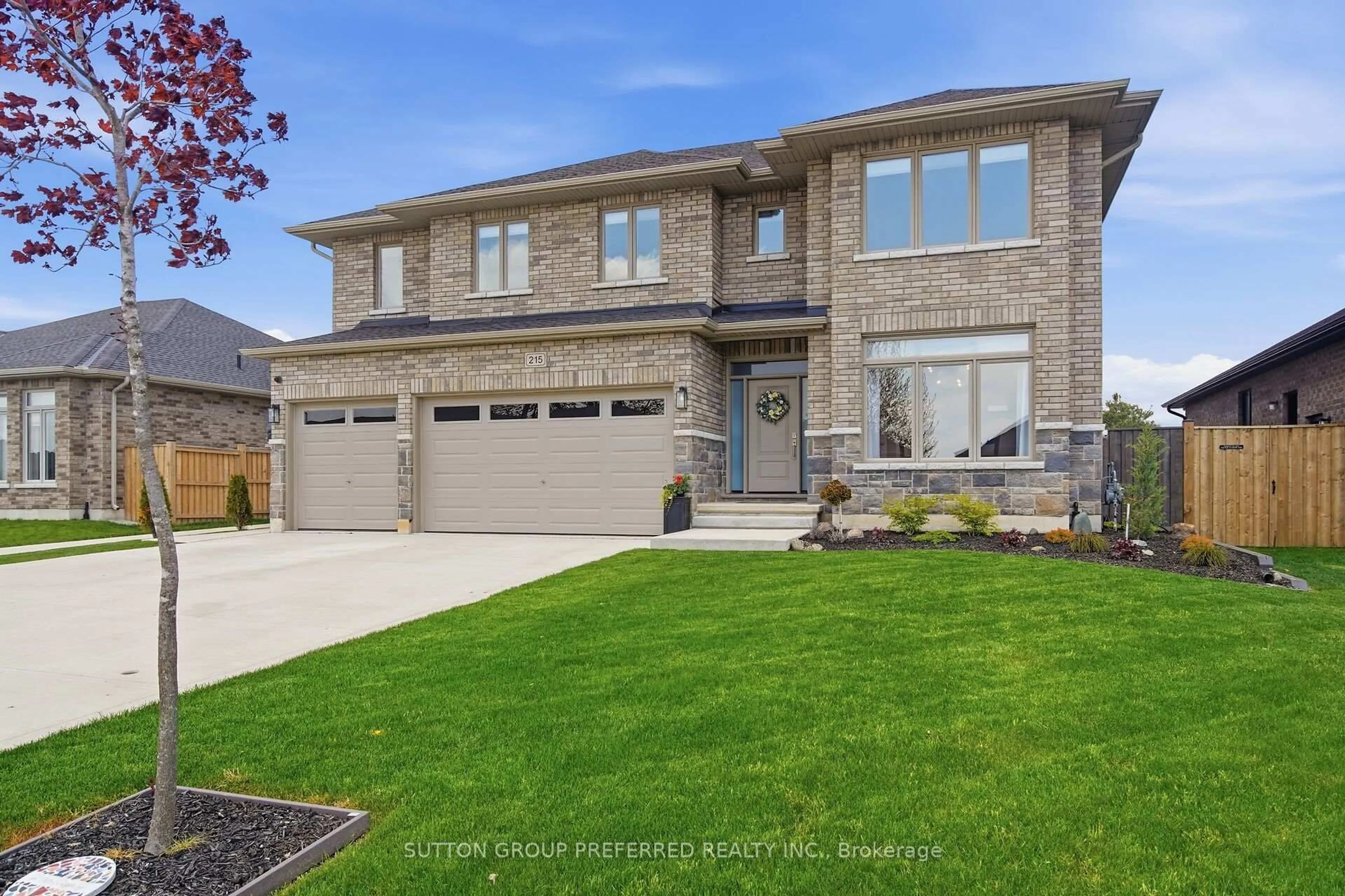 Home with brick exterior material, street for 215 Leitch St, Dutton/Dunwich Ontario N0L 1J0
