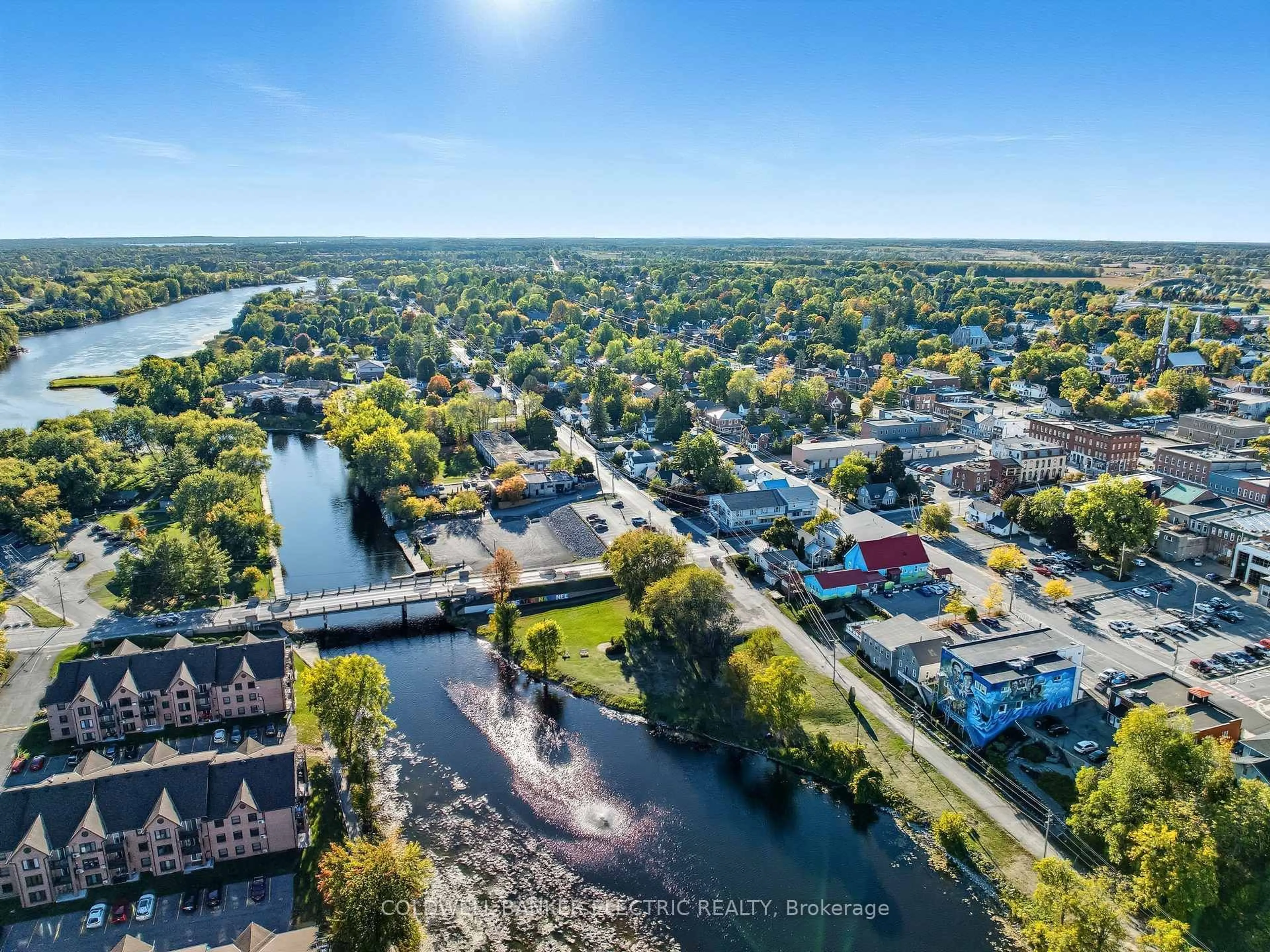 A pic from outside/outdoor area/front of a property/back of a property/a pic from drone, water/lake/river/ocean view for 59 Centre St, Greater Napanee Ontario K7R 1M8
