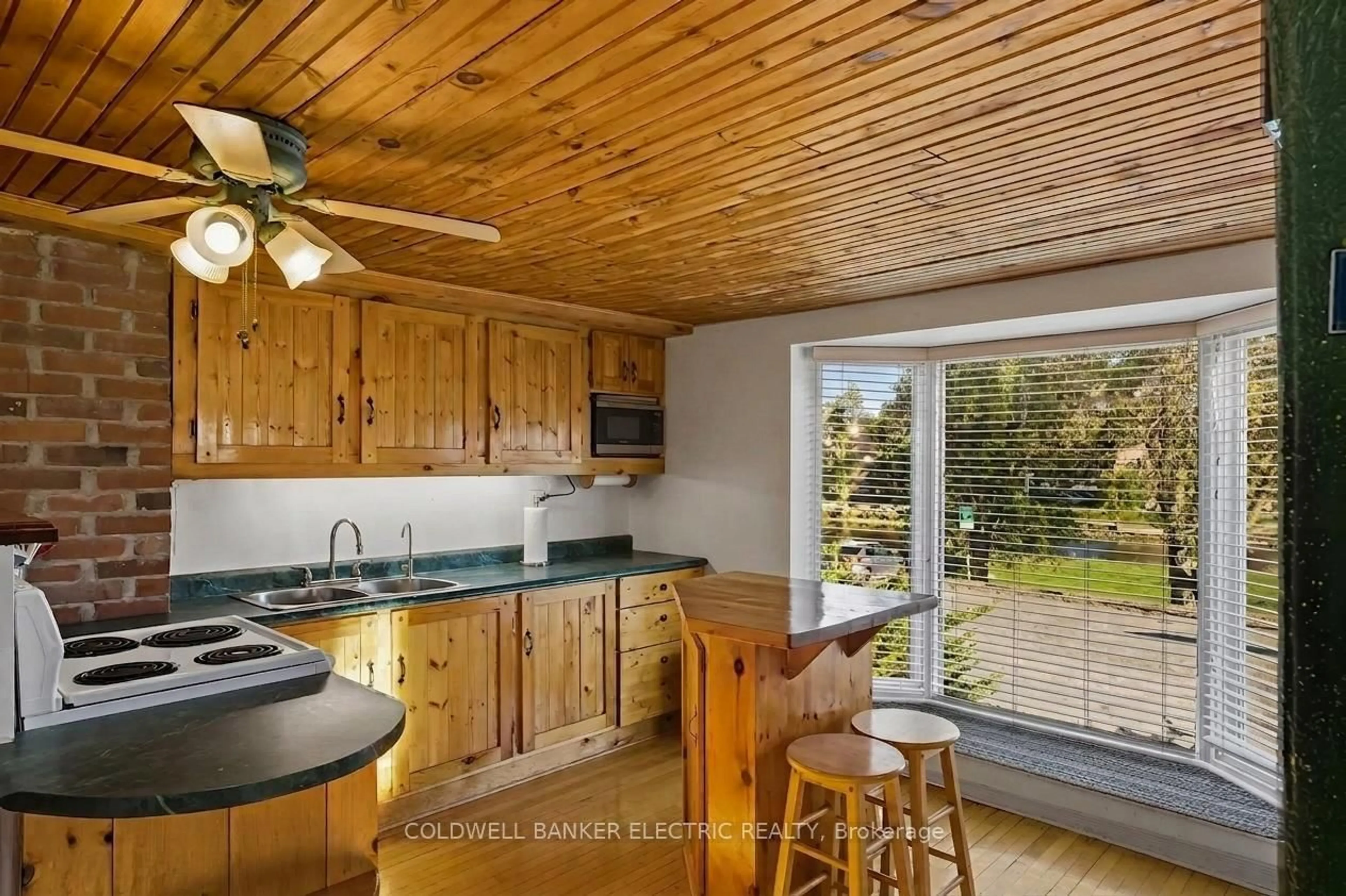 Open concept kitchen, unknown for 59 Centre St, Greater Napanee Ontario K7R 1M8
