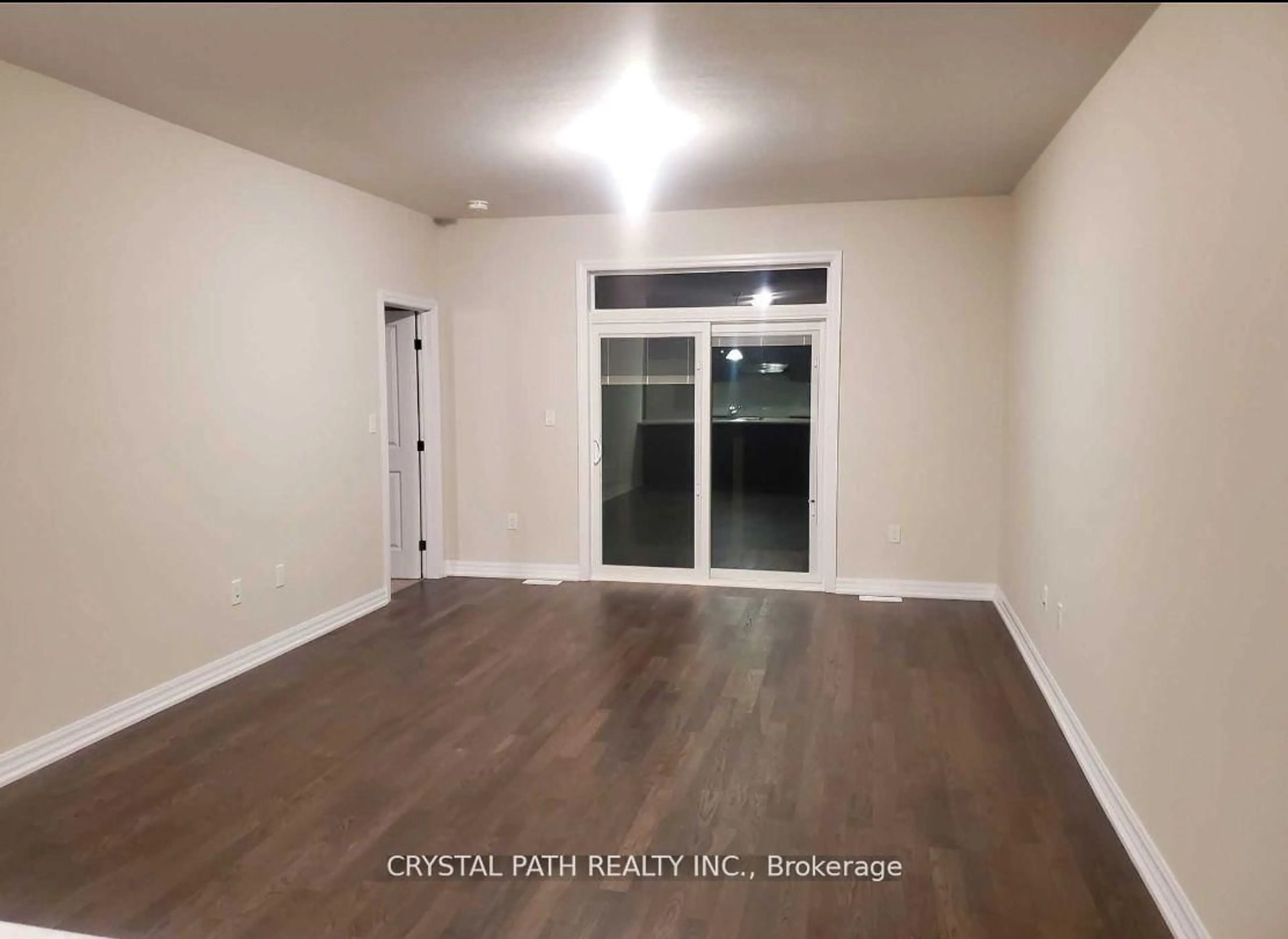 A pic of a room for 4311 Mann St #52, Niagara Falls Ontario L2G 0E7