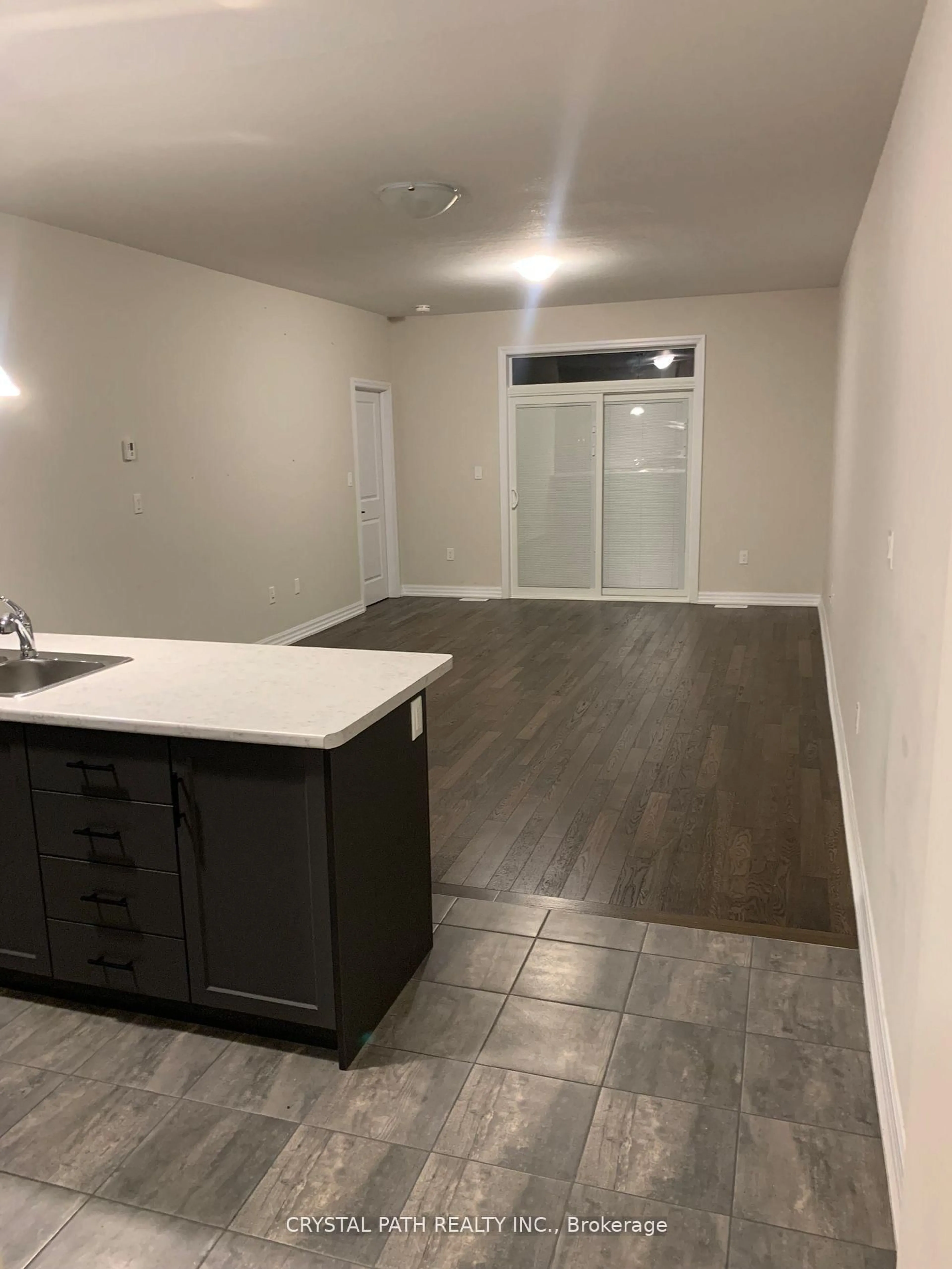 A pic of a room for 4311 Mann St #52, Niagara Falls Ontario L2G 0E7