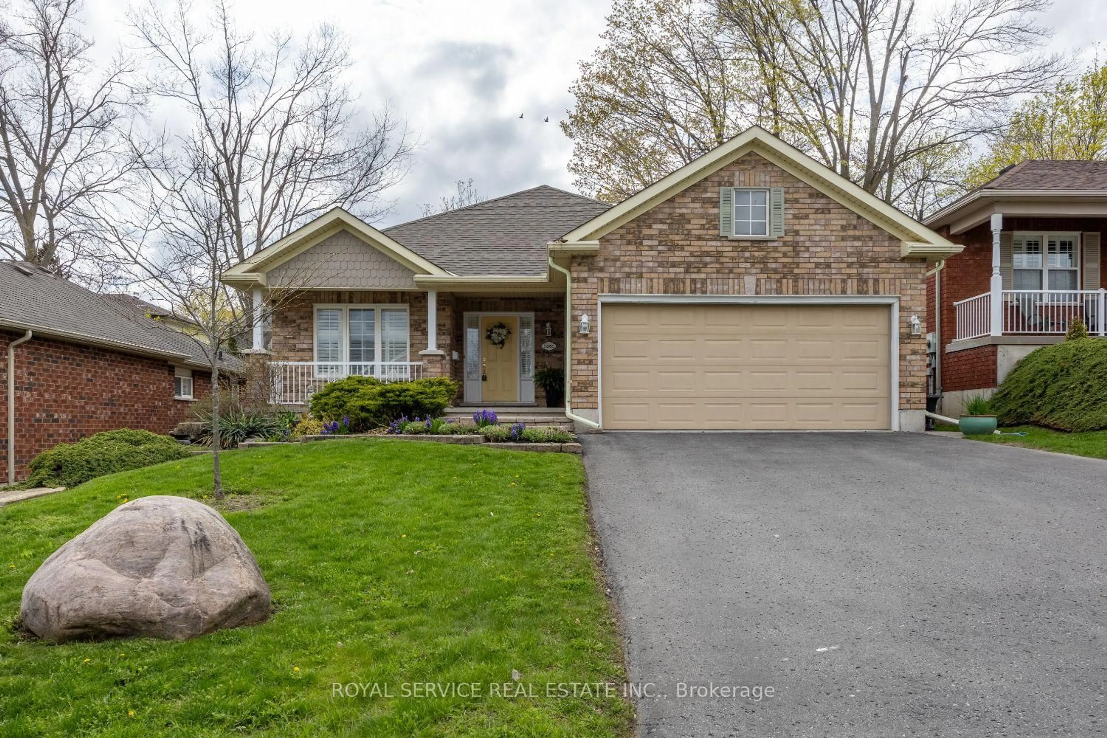 Home with brick exterior material, street for 1061 Silverdale Rd, Peterborough Ontario K9J 7W5