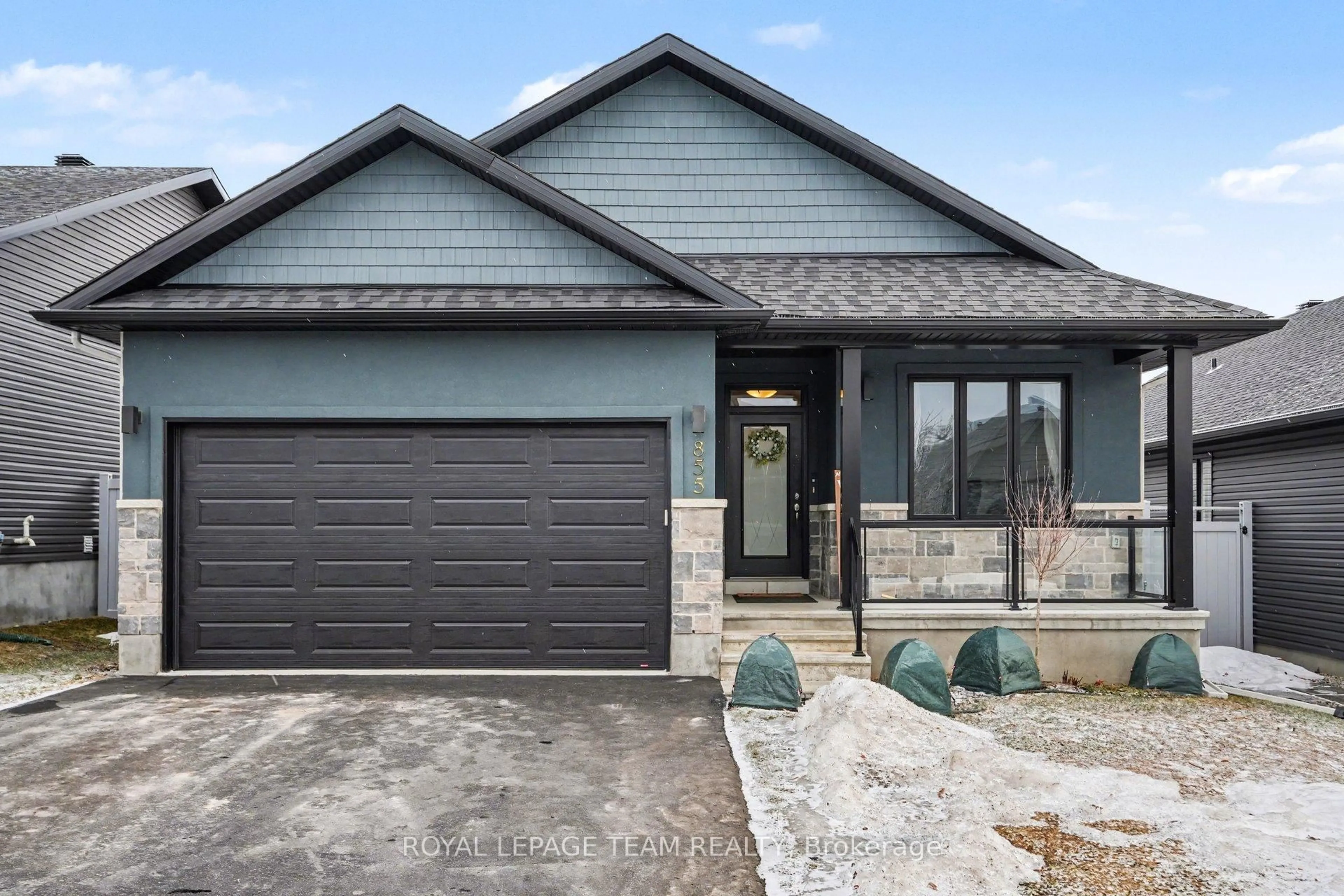 Unknown for 855 Reaume St, Almonte Ontario K0A 1A0