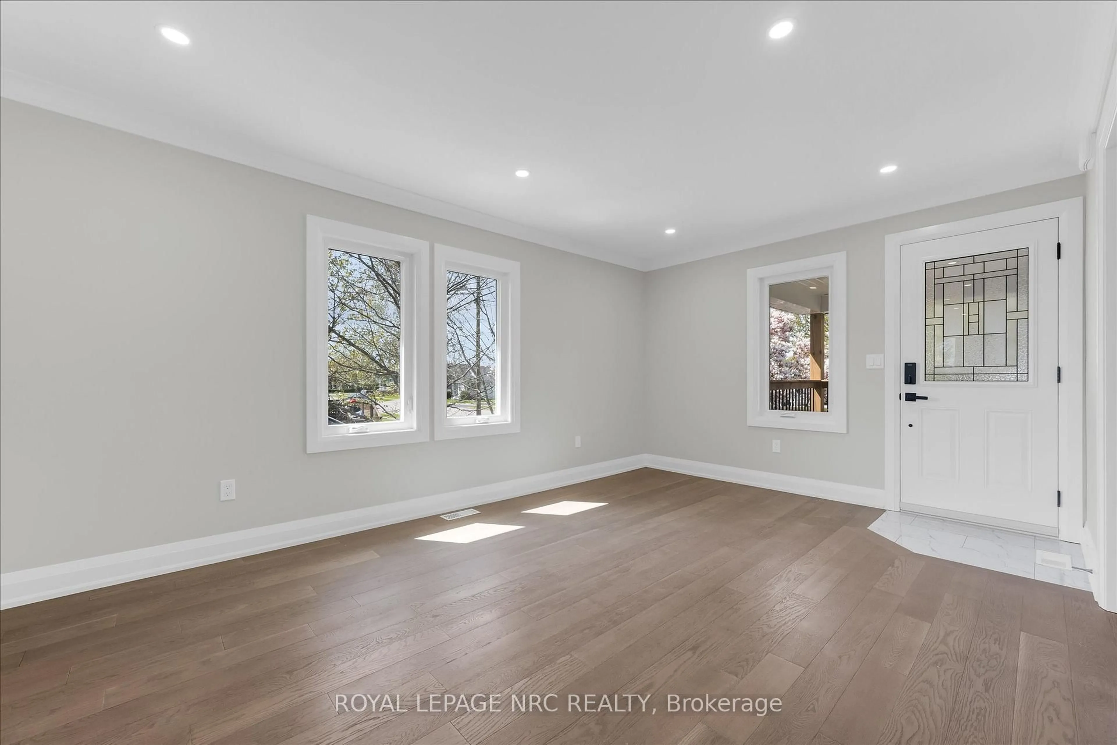 A pic of a room for 81 Christmas St, Port Colborne Ontario L3K 1M4
