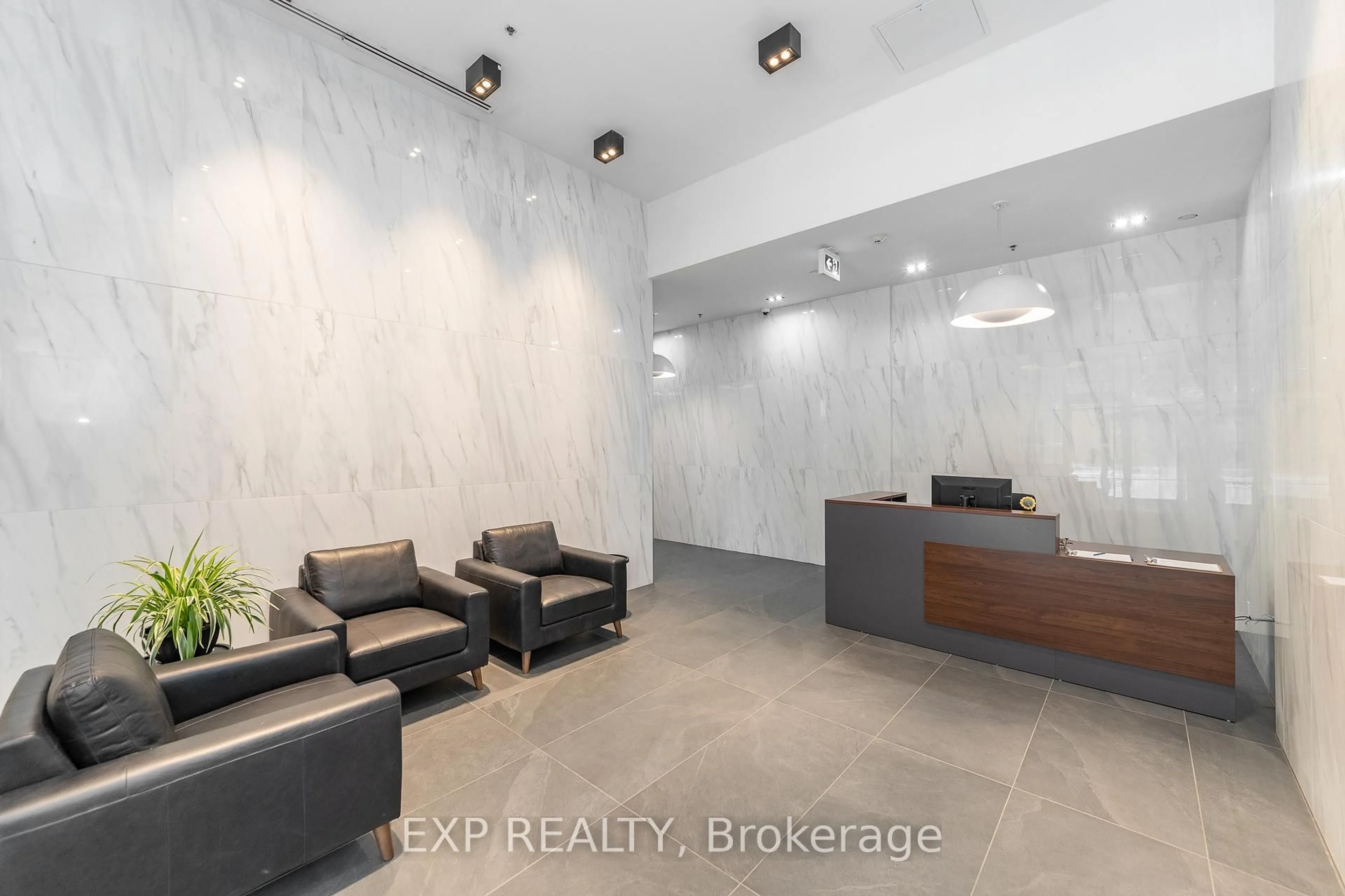 Lobby for 203 CATHERINE St #1102, Ottawa Ontario K2P 1J5