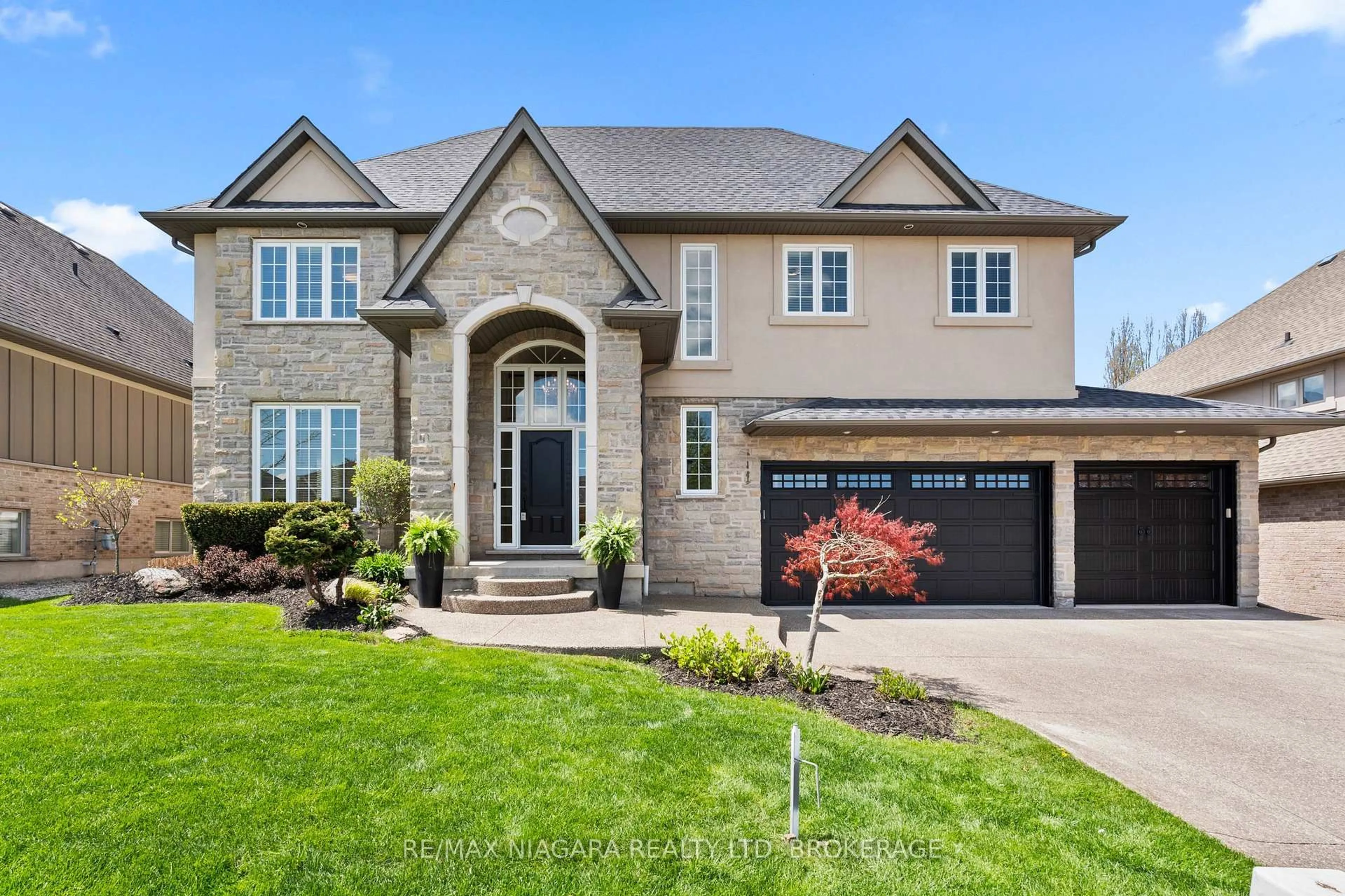 Home with brick exterior material, street for 24 Red Haven Dr, Niagara-on-the-Lake Ontario L0S 1P0