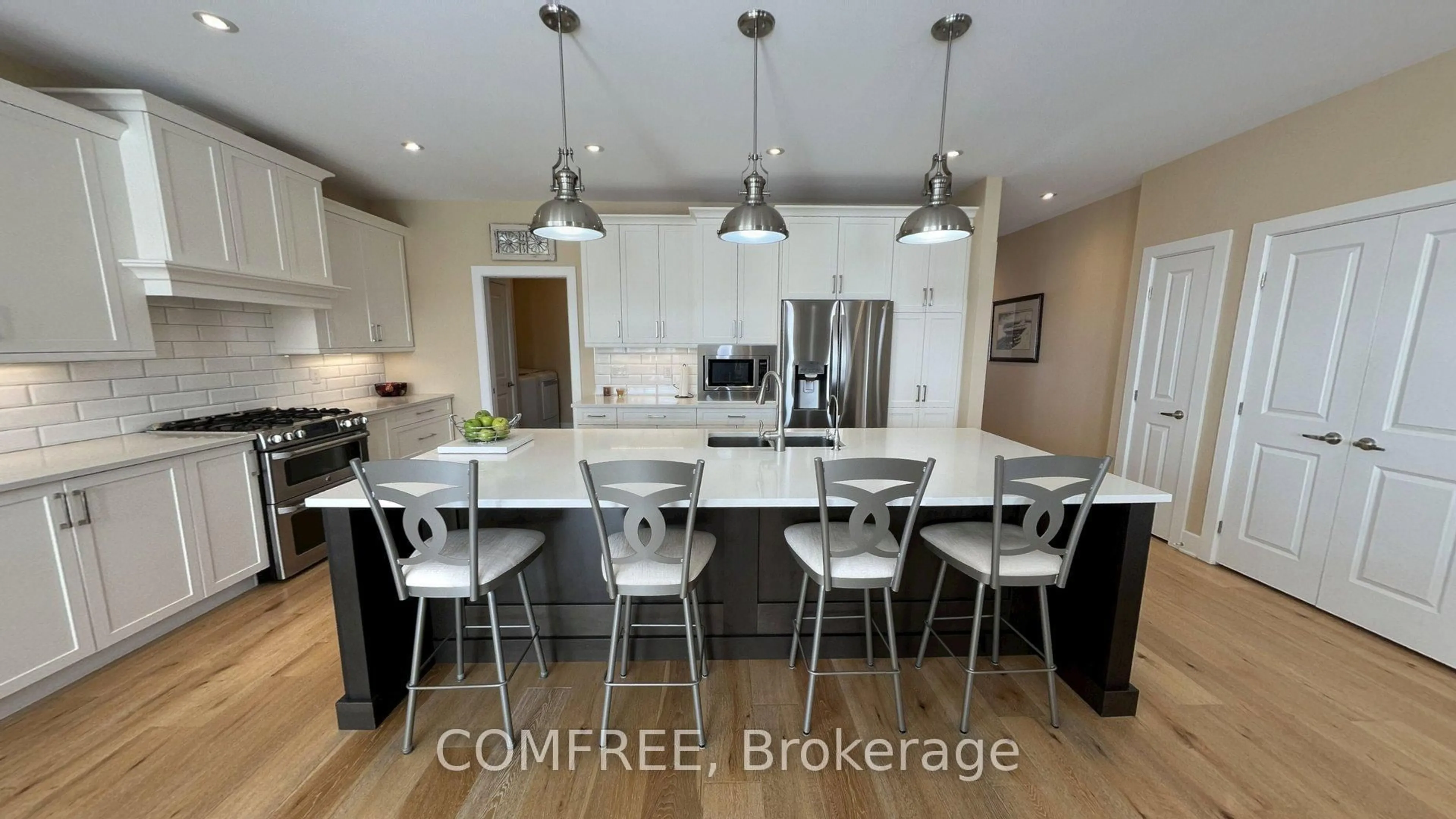 Open concept kitchen, unknown for 608 Robert Hill St, Almonte Ontario K0A 1A0