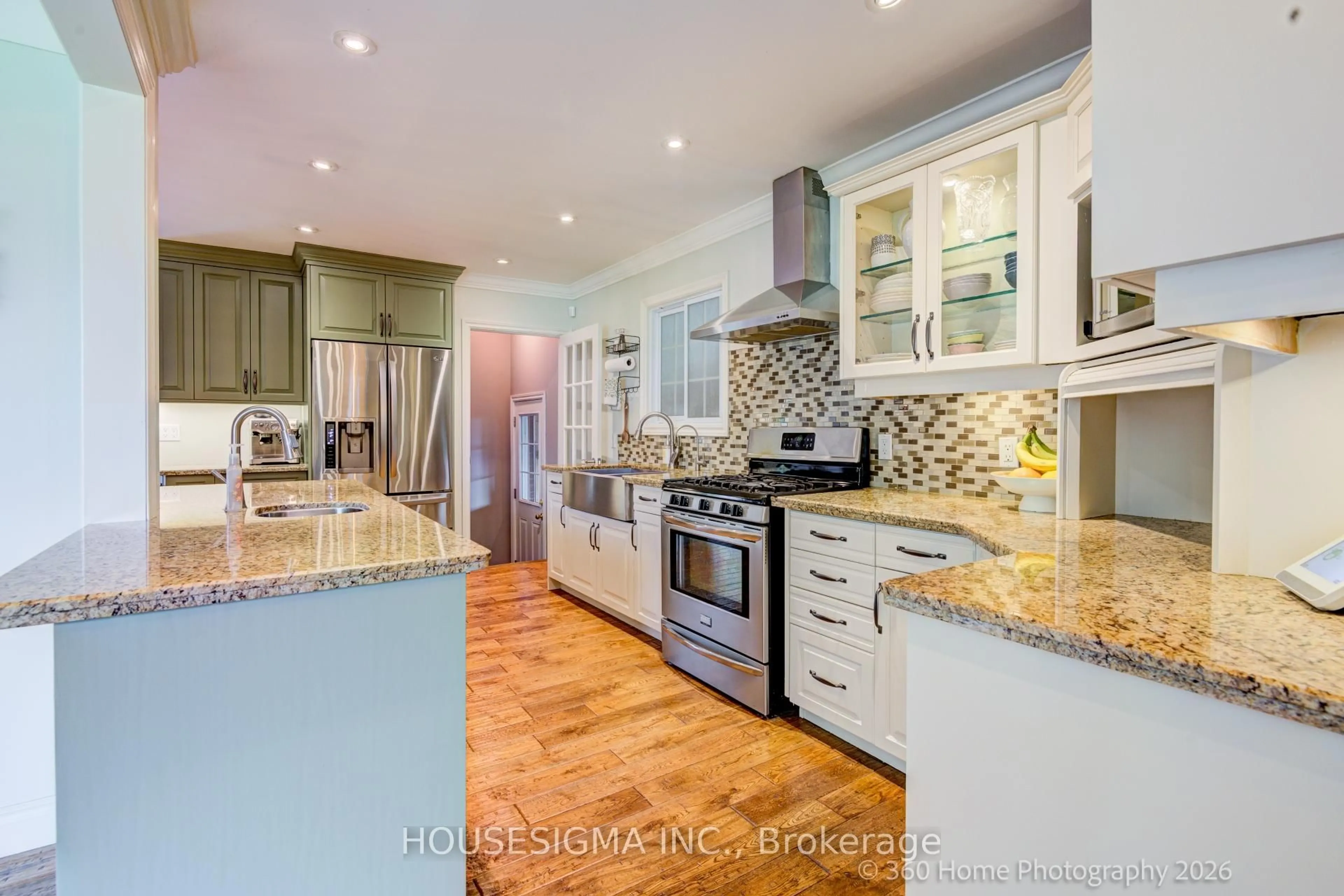 Open concept kitchen, ceramic/tile floor for 47 Sunset Blvd, Cambridge Ontario N1S 1A8