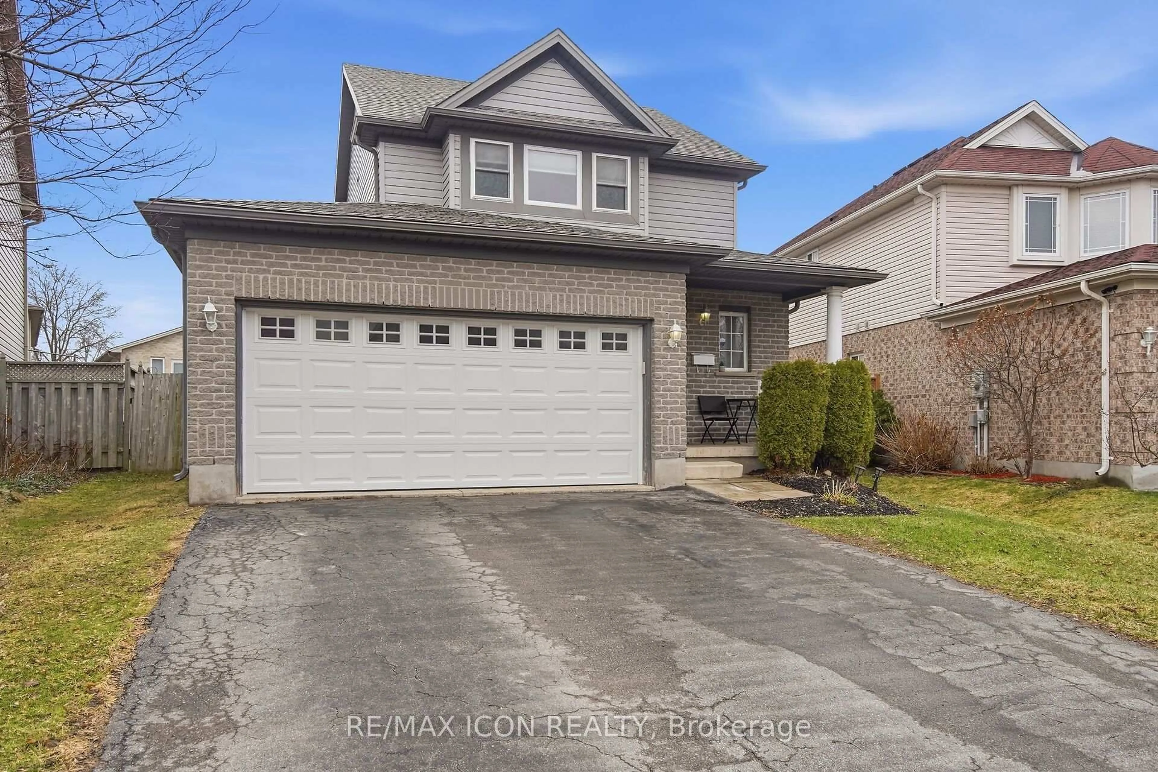 Unknown for 583 Fieldgate Circ, London East Ontario N5V 5G1