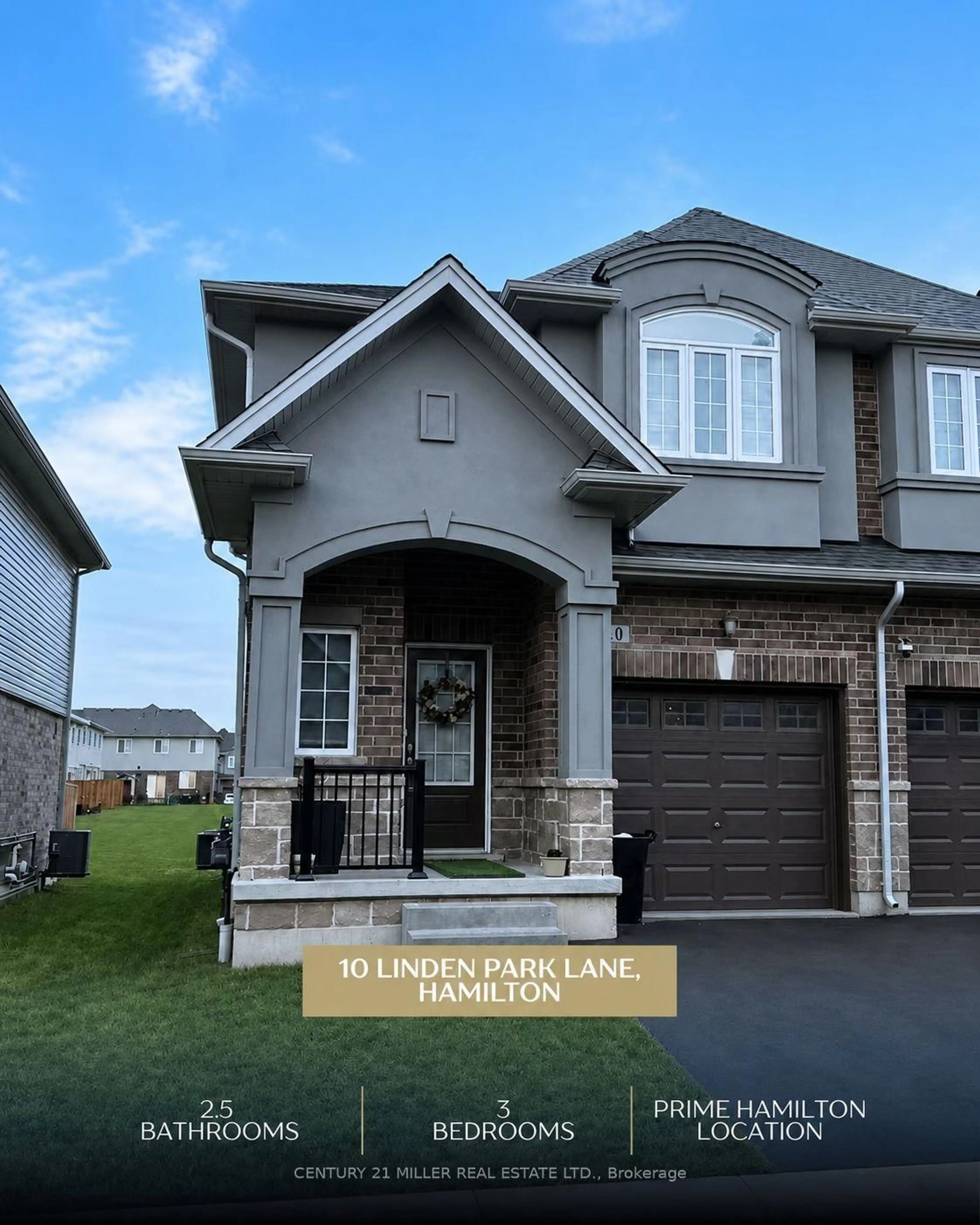 Home with vinyl exterior material, street for 10 Linden Park Lane, Hamilton Ontario L9A 1Y1