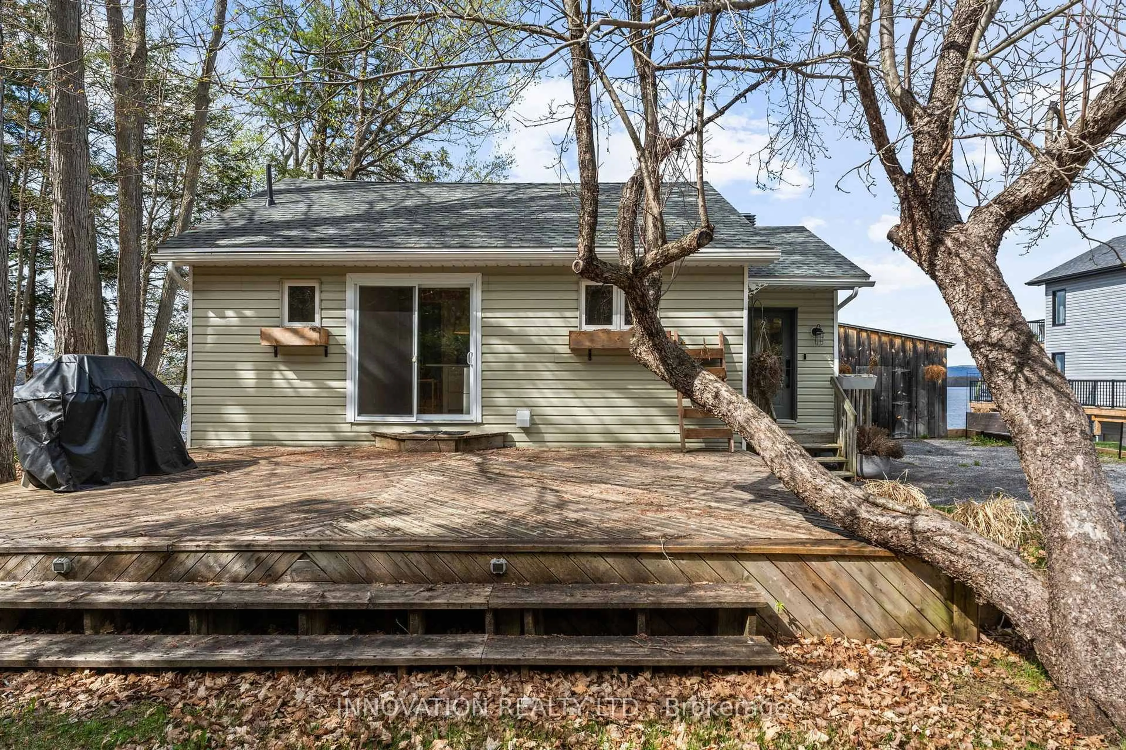 Unknown for 300 Riverwood Dr, Ottawa Ontario K0A 3M0