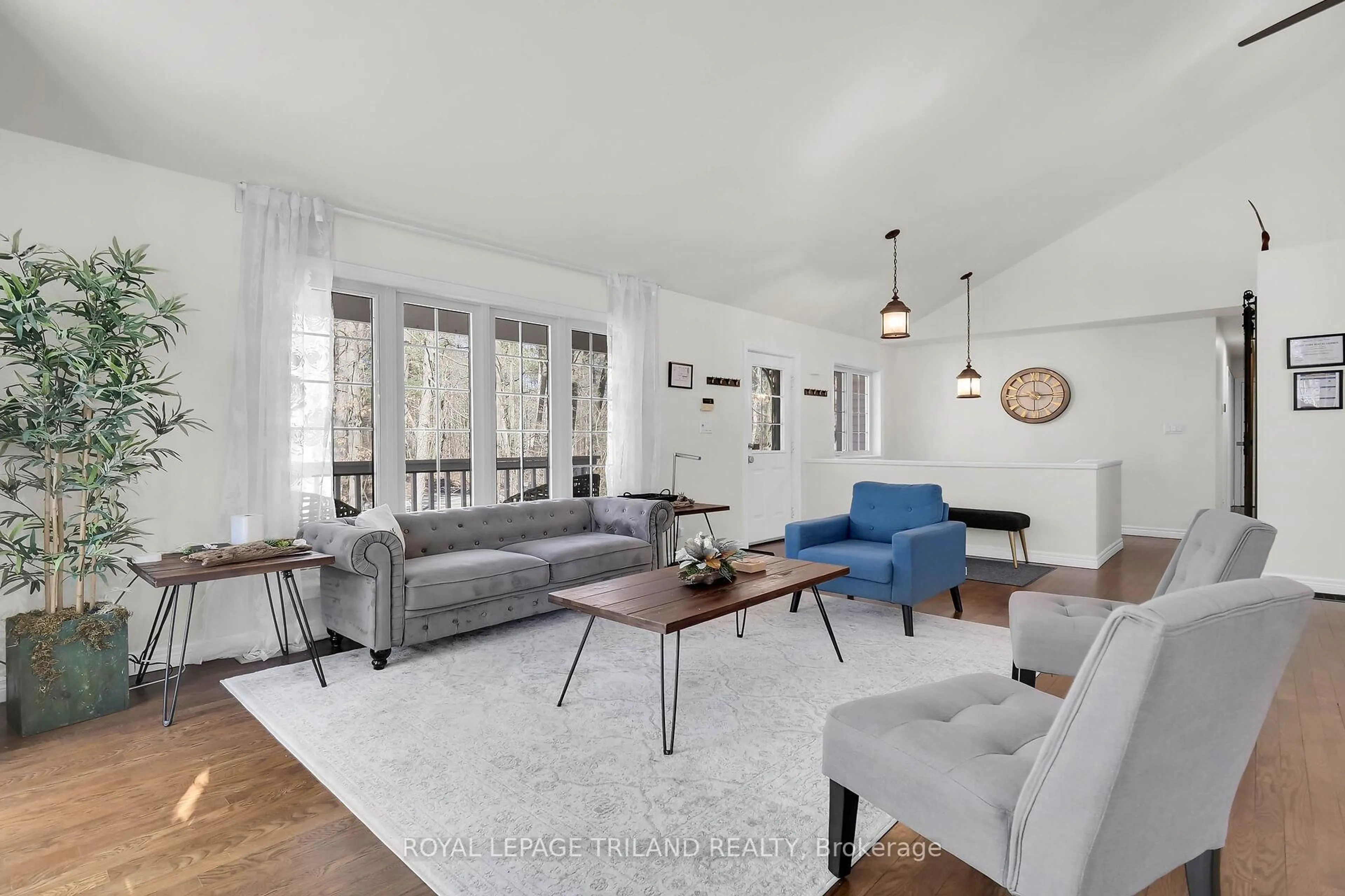 Living room with furniture, unknown for 9945 Riverview Rd, Lambton Shores Ontario N0M 1T0