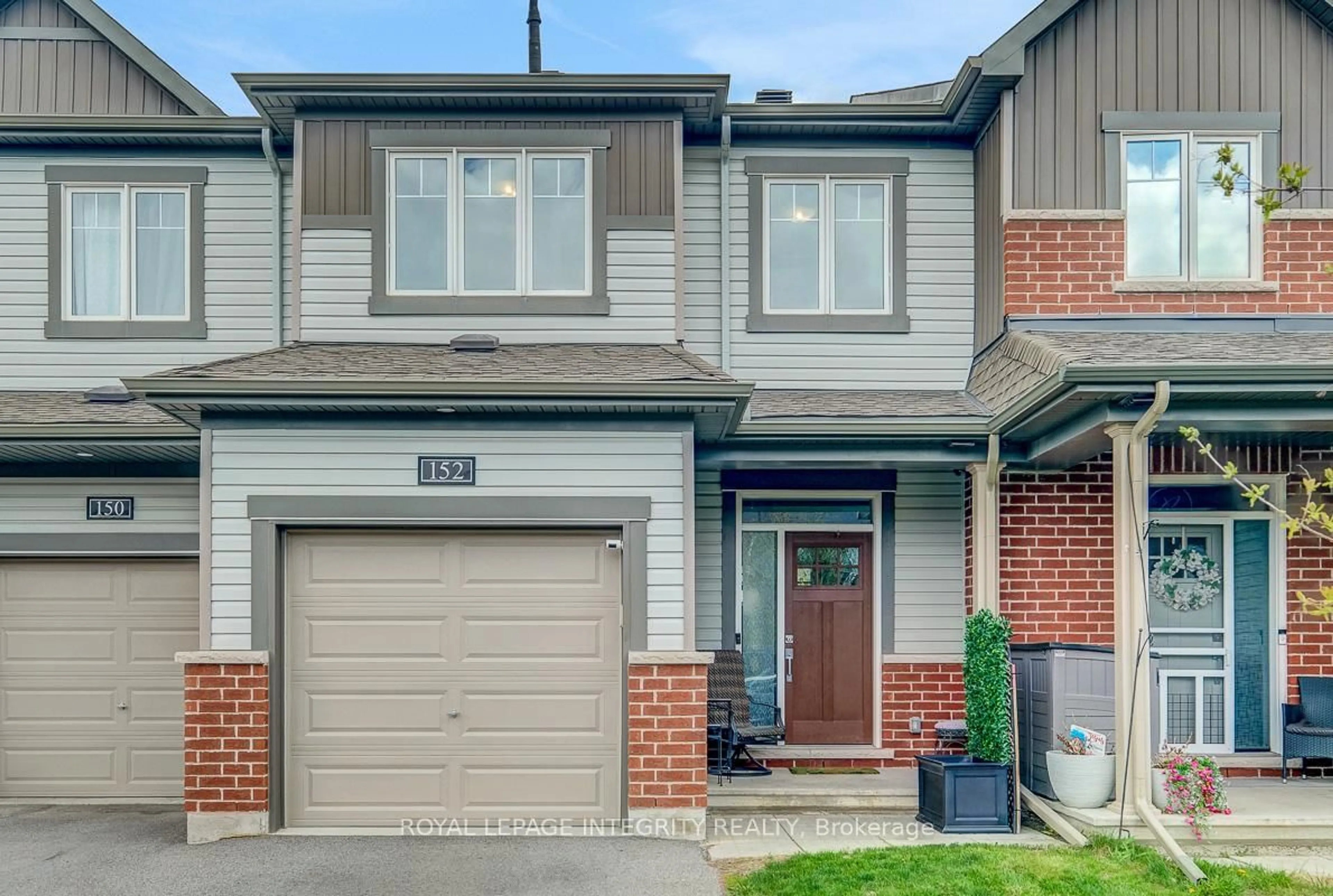 Home with brick exterior material, street for 152 Gardenpost Terr, Ottawa Ontario K4A 5G9