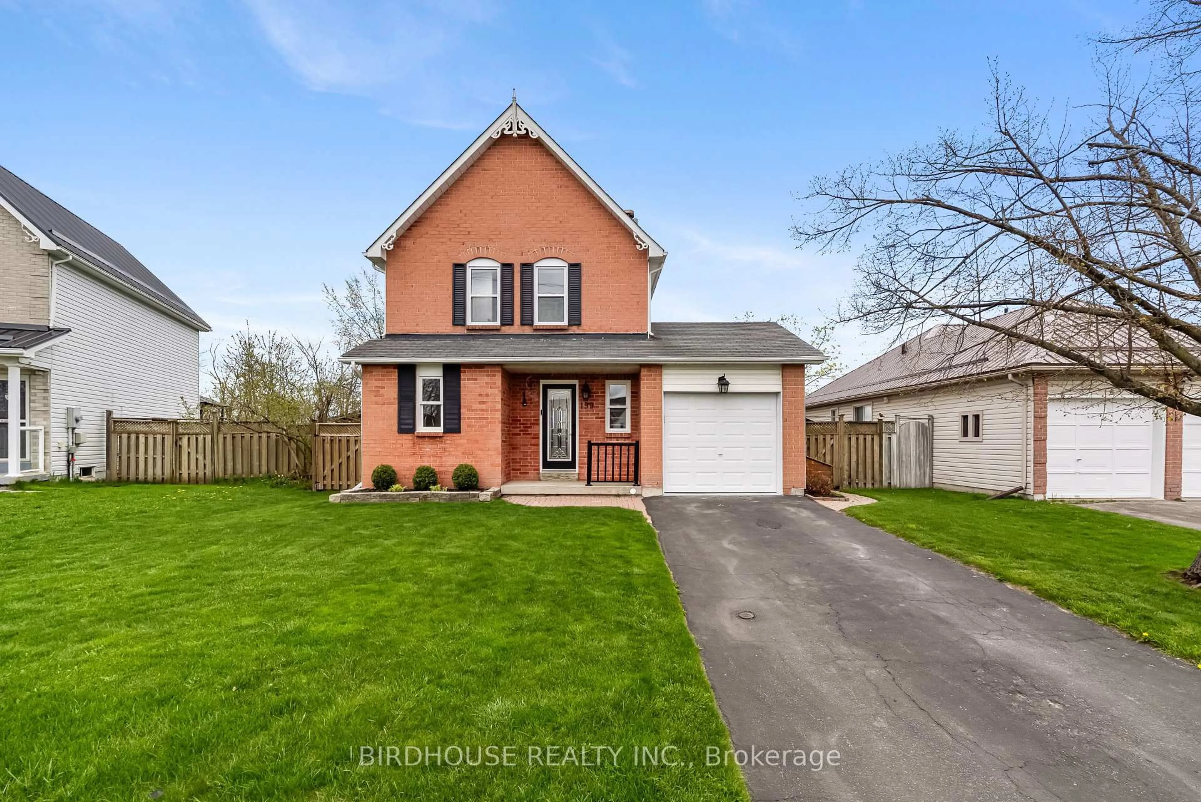 Home with brick exterior material, street for 199 Elgin St, Kawartha Lakes Ontario K9V 6B1