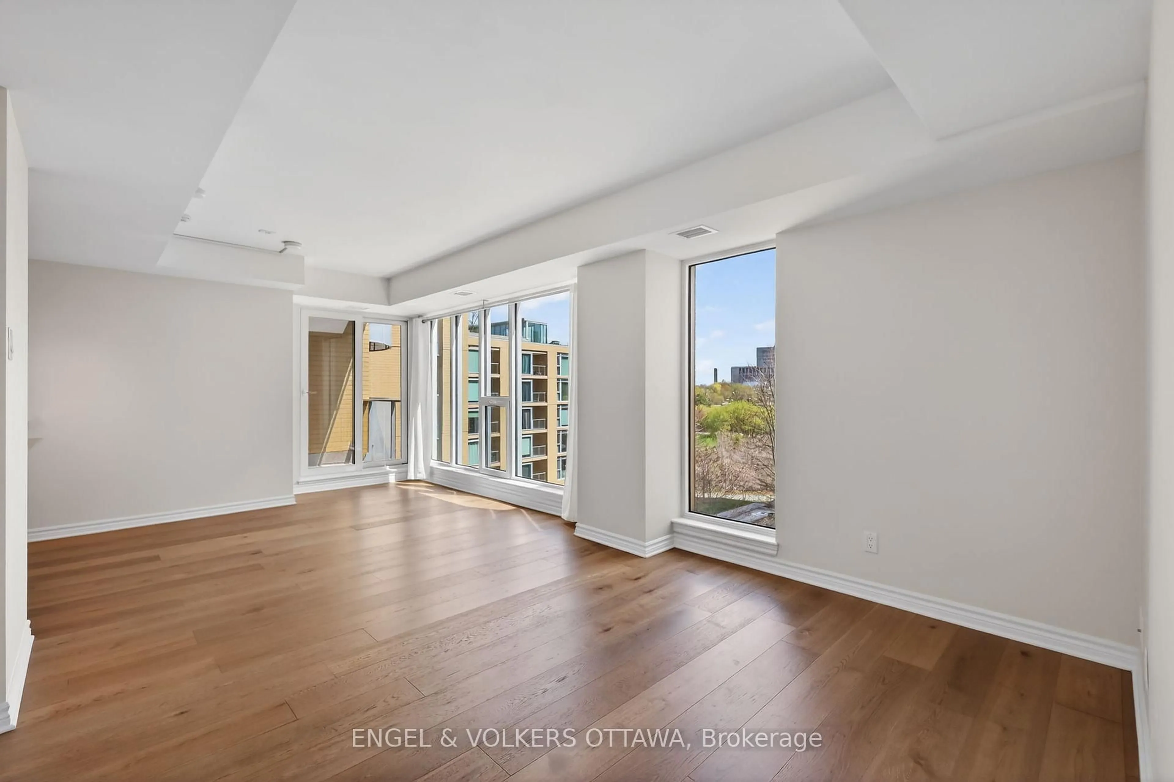 A pic of a room for 250 Lett St #521, Ottawa Ontario K1R 0A8