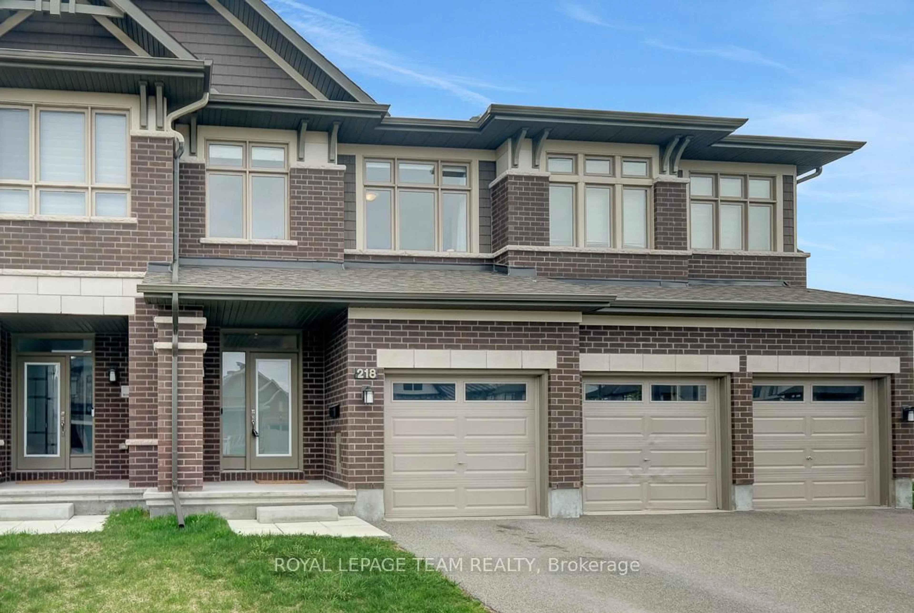 Home with brick exterior material, street for 218 Hawkeswood Dr, Ottawa Ontario K4M 0E5