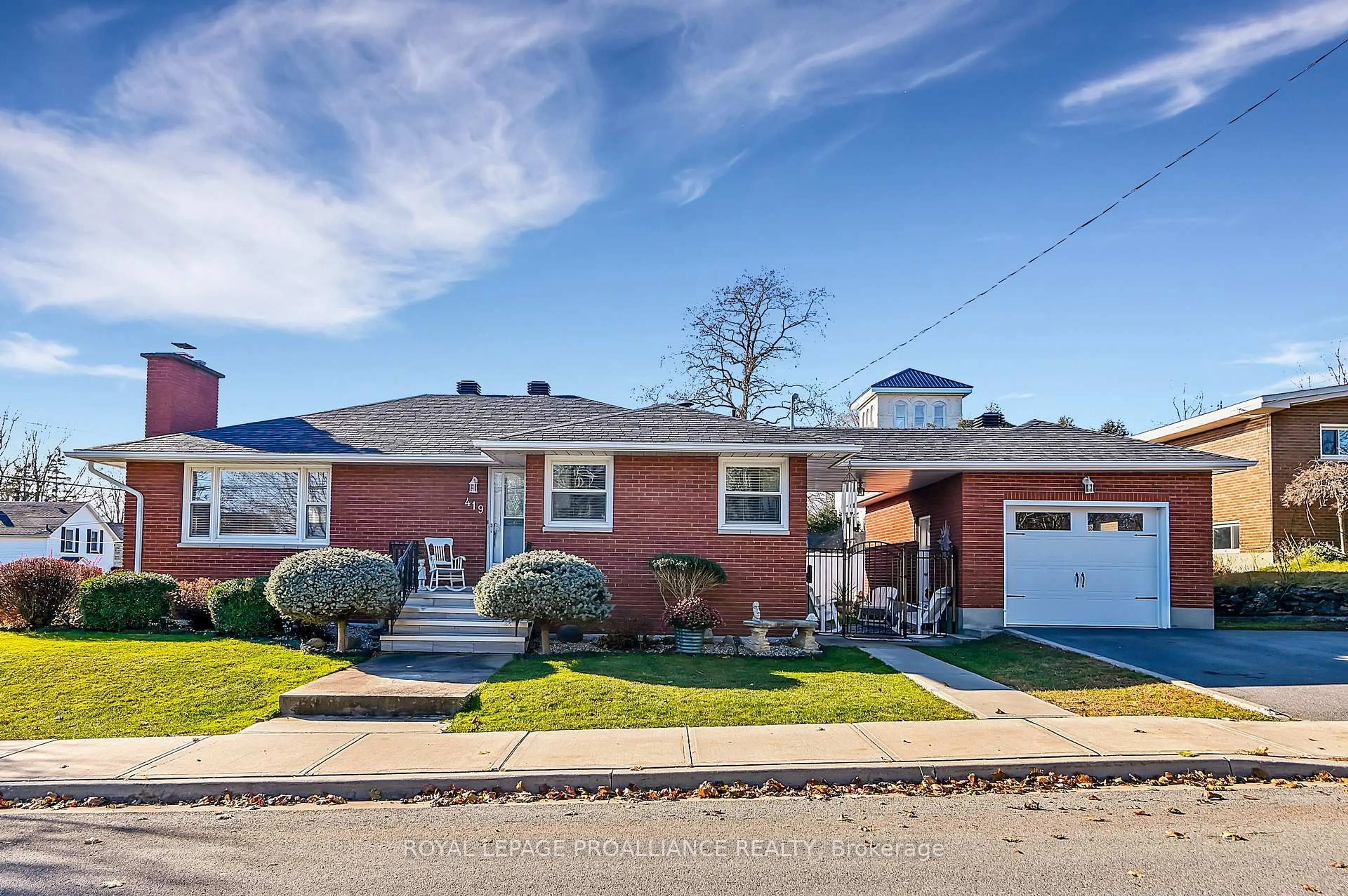 Home with brick exterior material, street for 419 ST LAWRENCE St, Prescott Ontario K0E 1T0