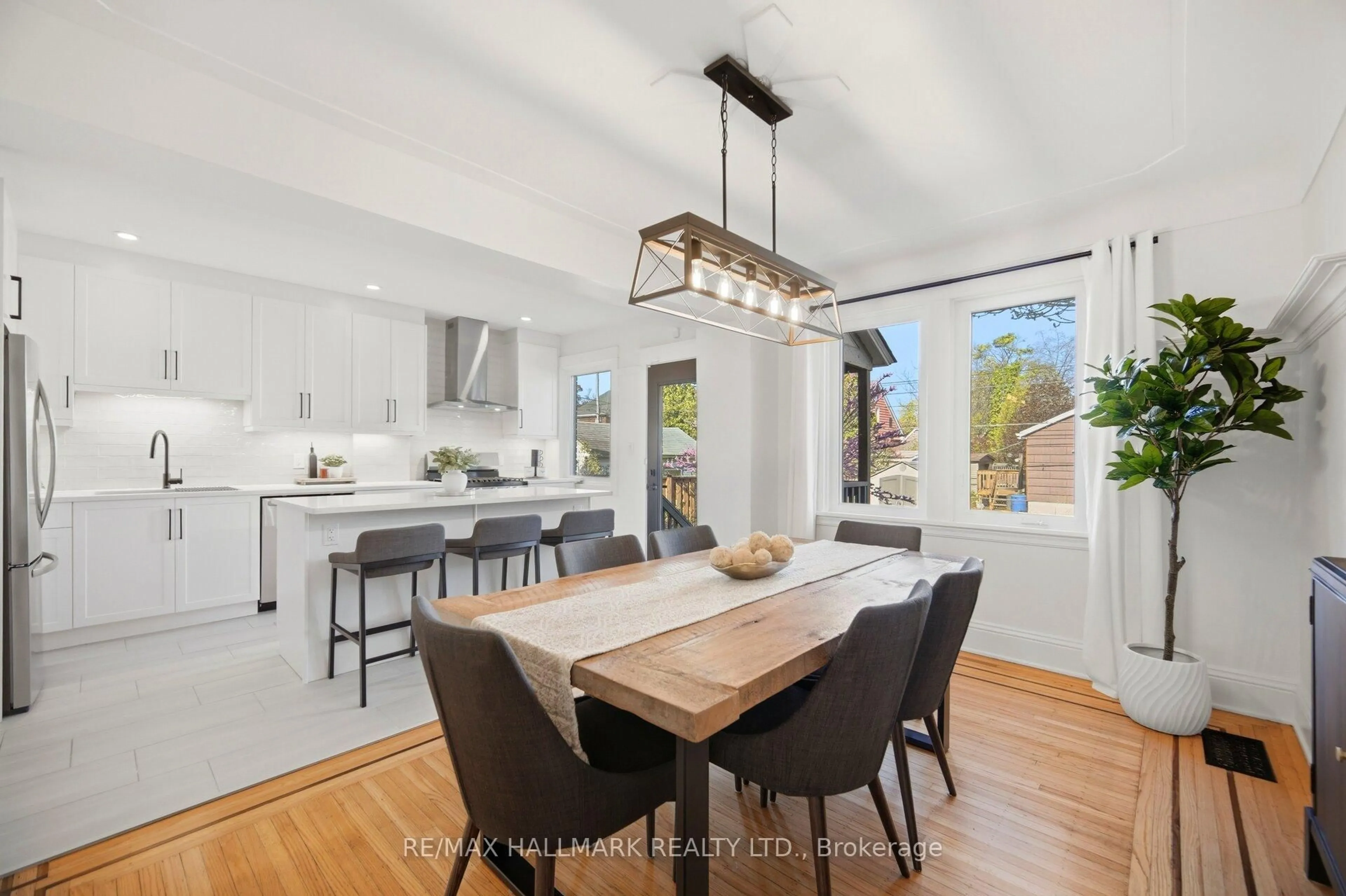 Open concept kitchen, unknown for 54 Province St, Hamilton Ontario L8K 2K8