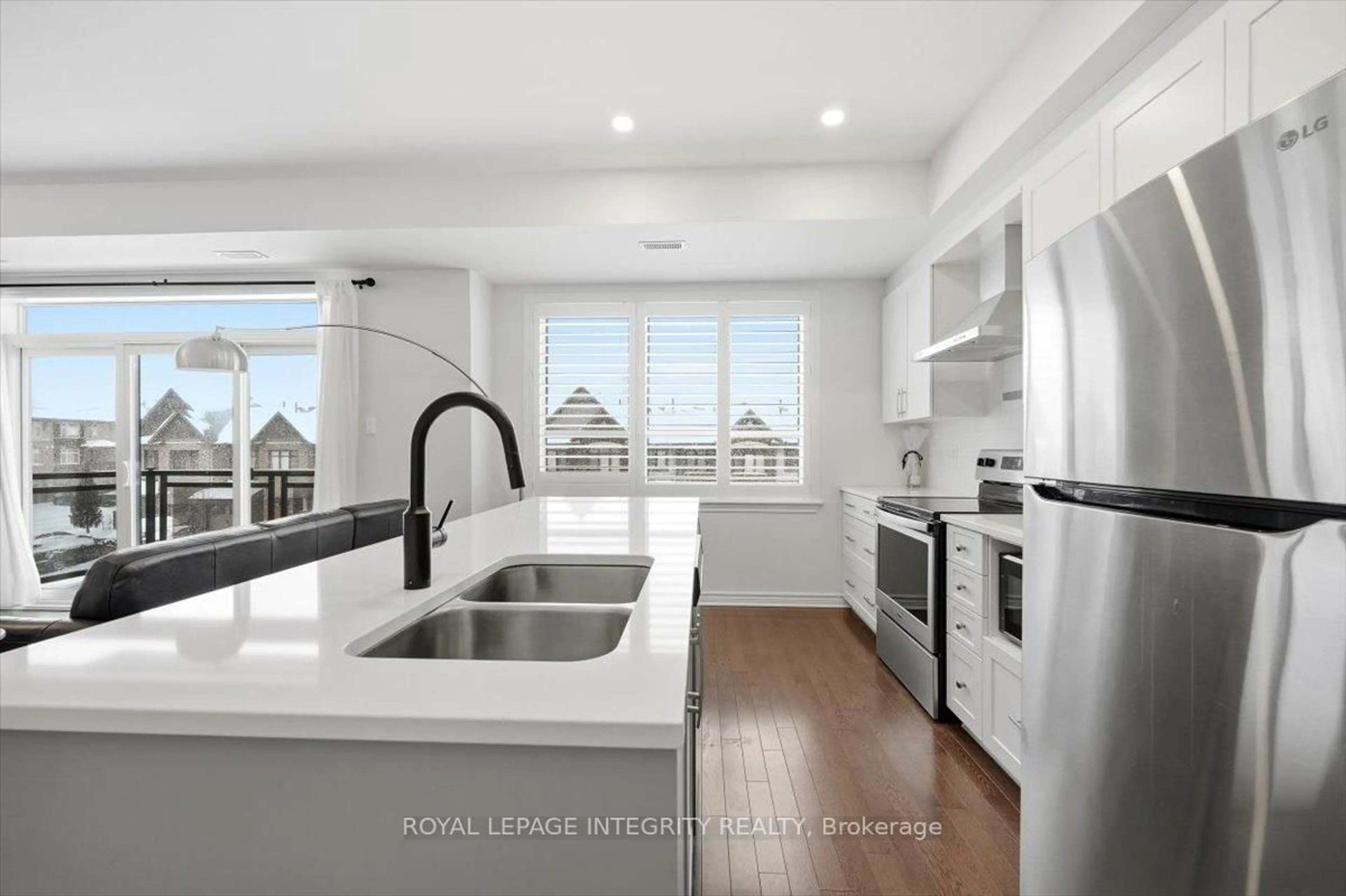 Open concept kitchen, unknown for 359 Axis Way, Ottawa Ontario K1W 0L7
