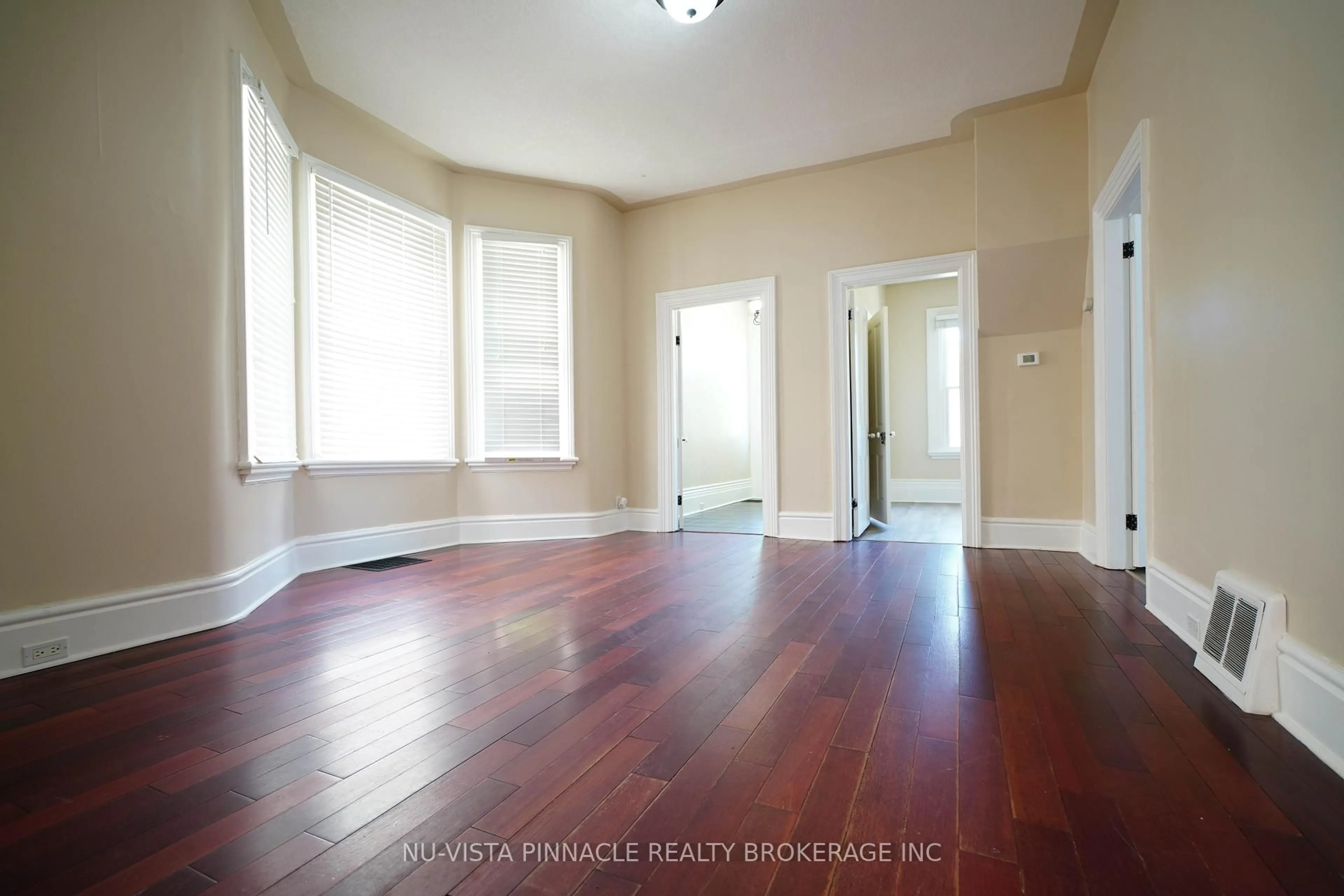 A pic of a room for 571 Dufferin Ave, London East Ontario N6B 2A5