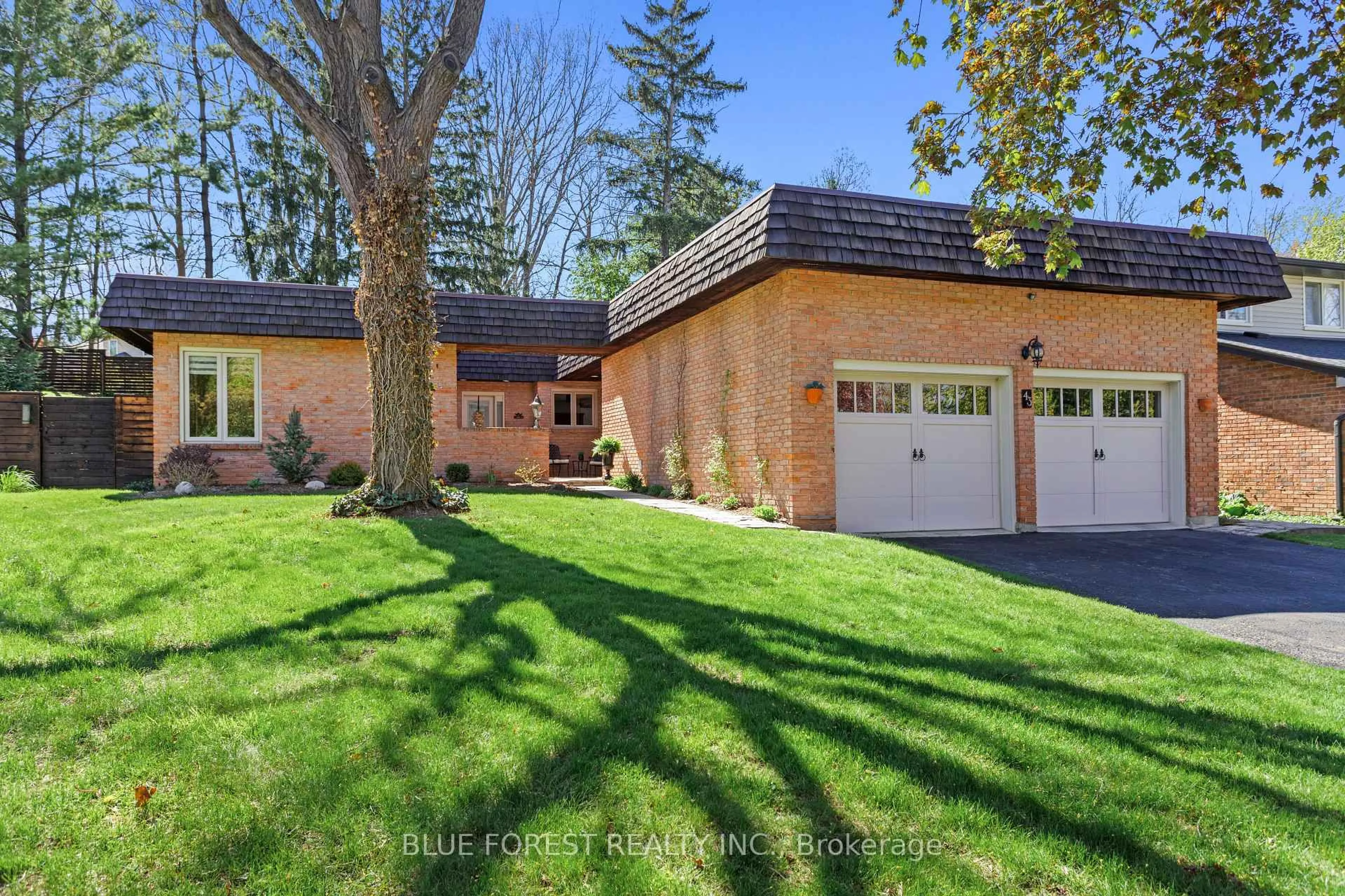 Home with brick exterior material, street for 43 Compton Cres, London South Ontario N6C 4E9
